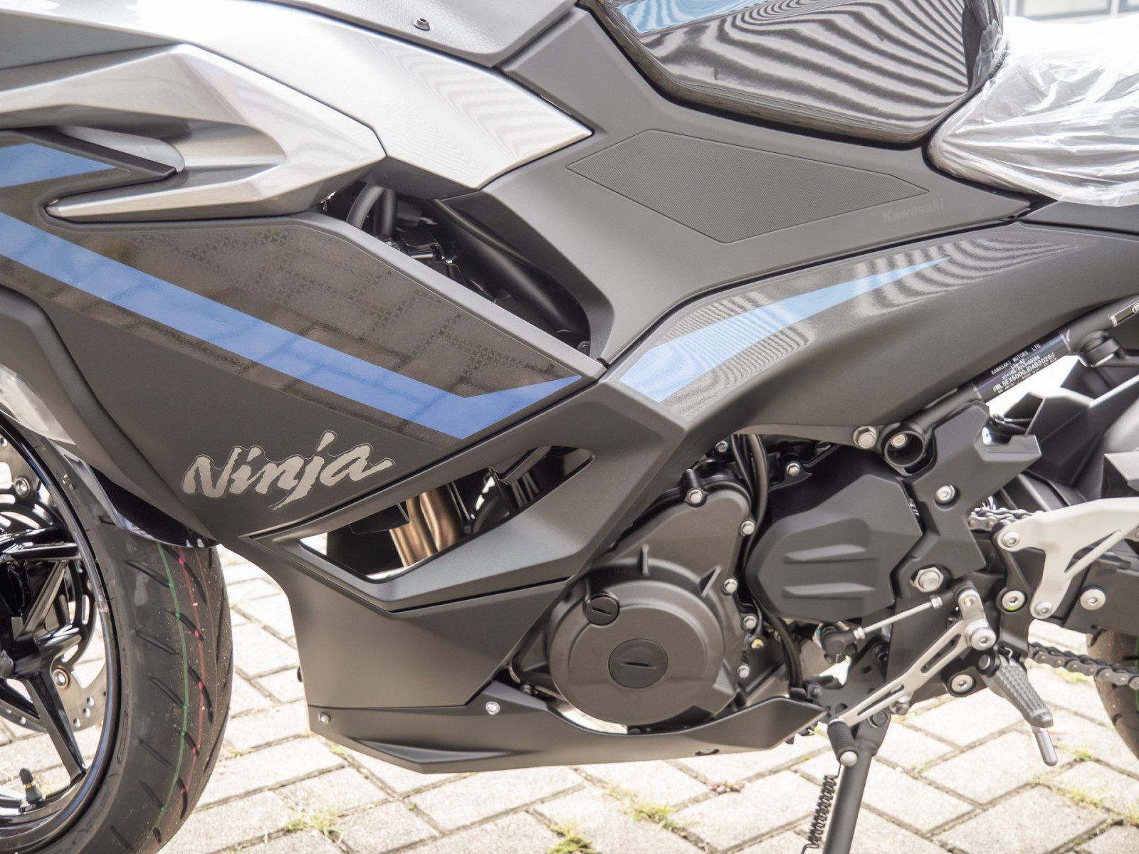 Kawasaki Ninja 500 SE – Produktfoto 12