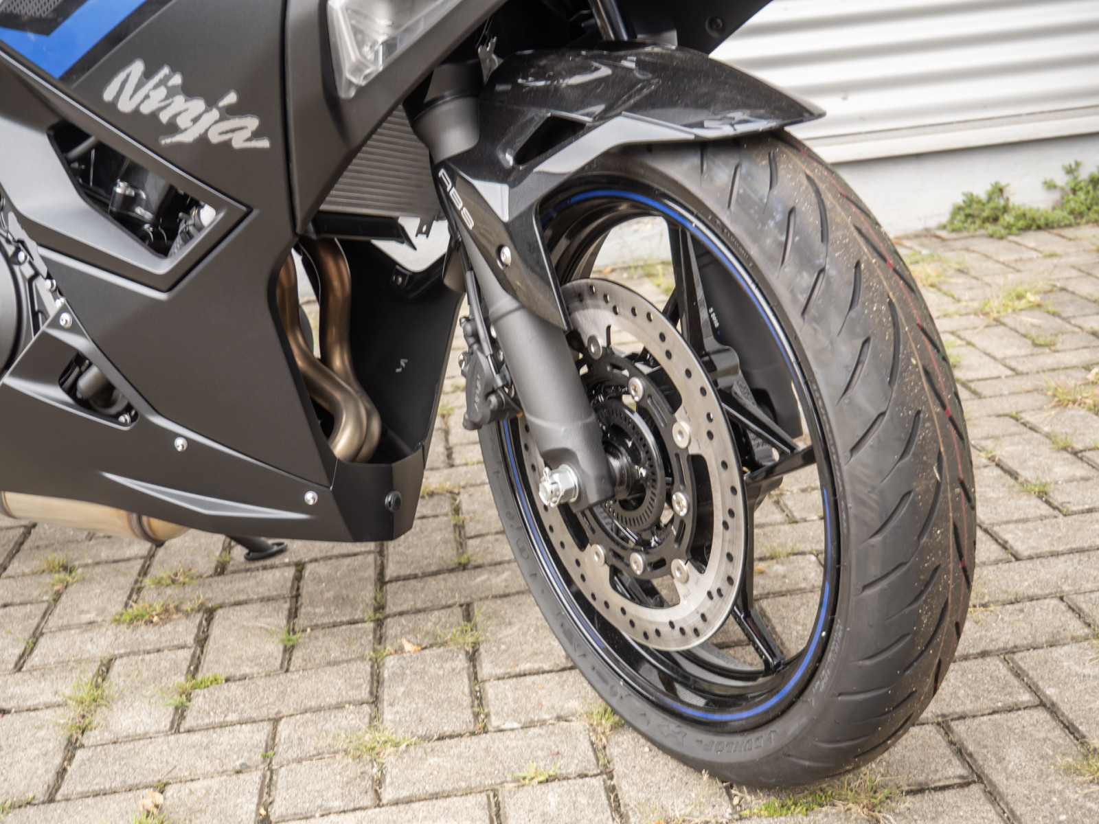 Kawasaki Ninja 500 SE – Produktfoto 3