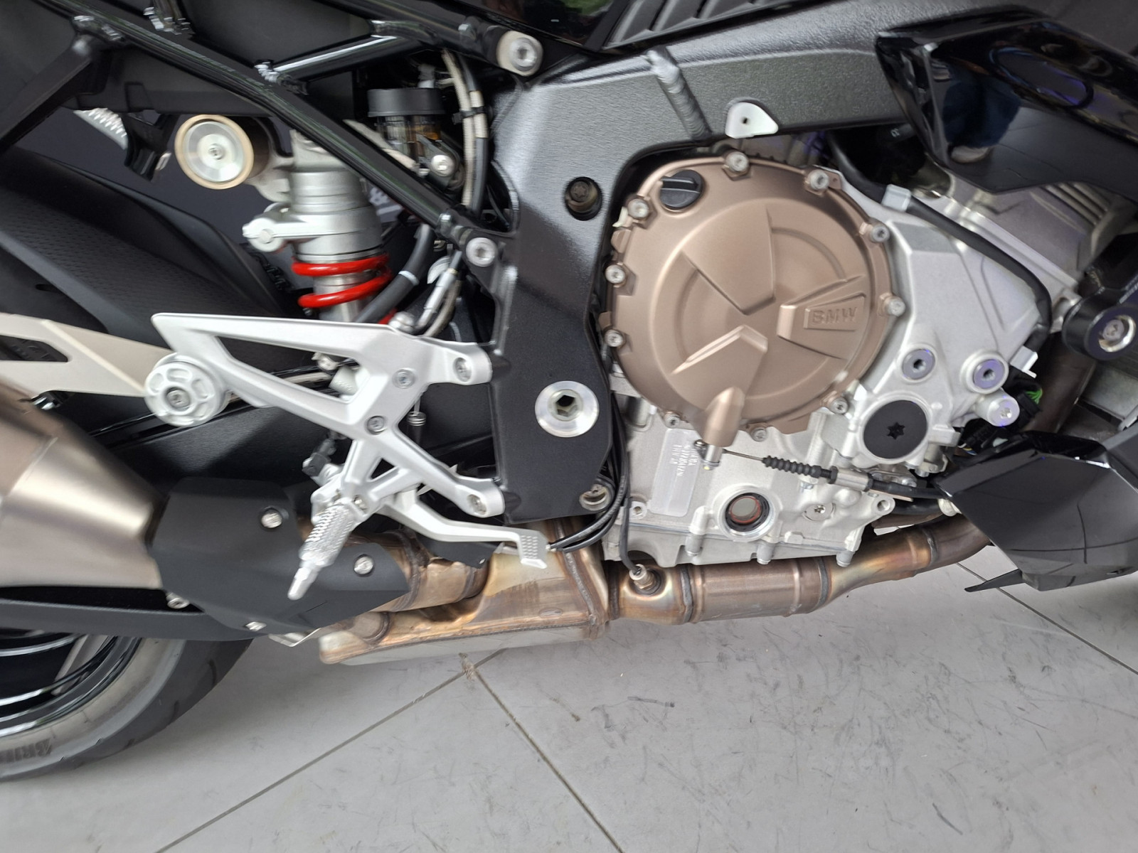 BMW S 1000 R – Produktfoto 3