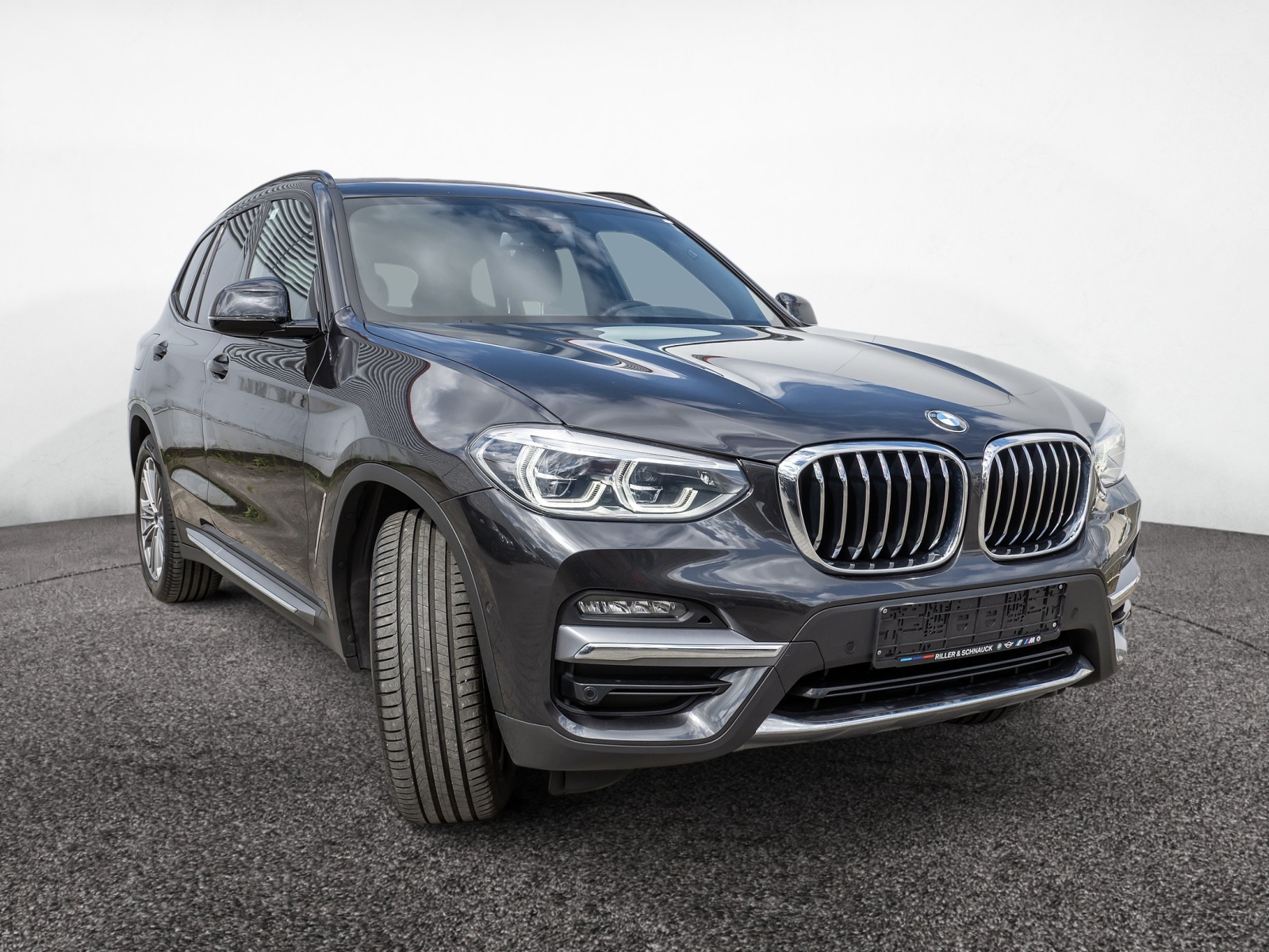 BMW X3 xDrive 30d Luxury Line – Produktfoto 2