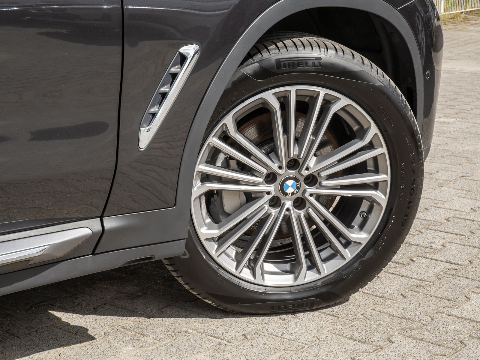 BMW X3 xDrive 30d Luxury Line – Produktfoto 5