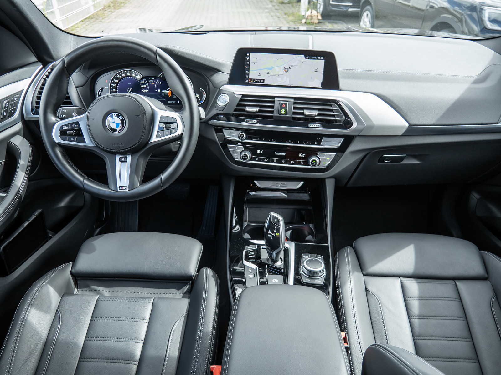 BMW X3 xDrive 30d Luxury Line – Produktfoto 8