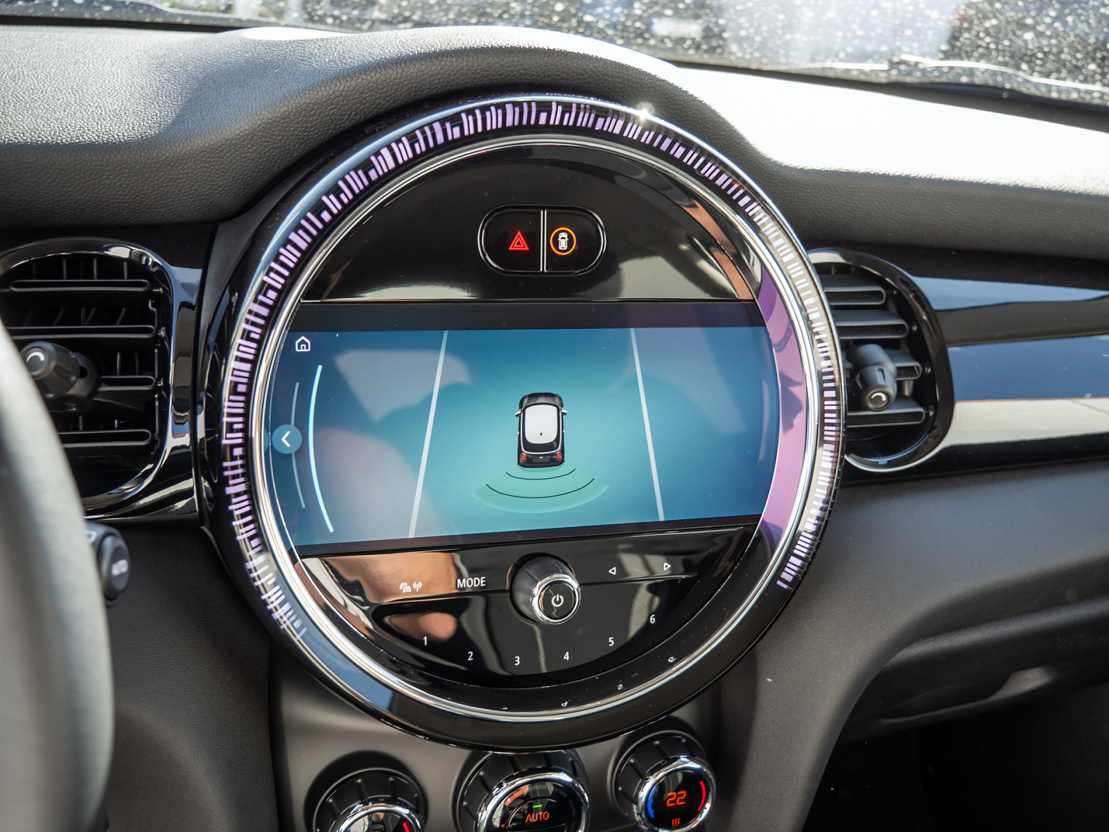 MINI Cooper SE Essential Trim – Produktfoto 13