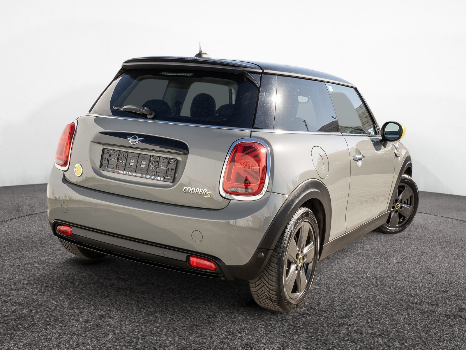 MINI Cooper SE Essential Trim – Produktfoto 3