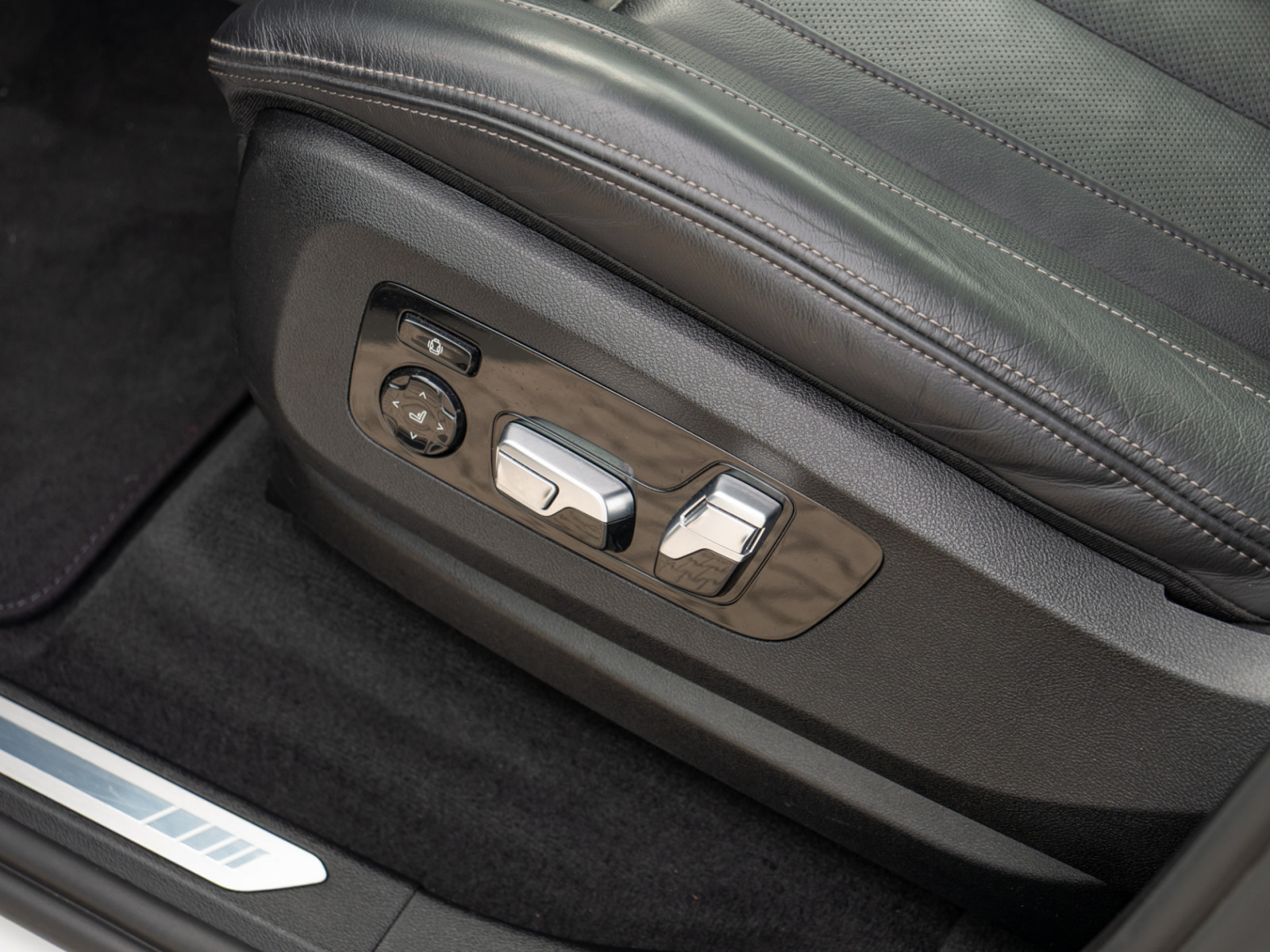 BMW X5 xDrive 30d M-Sport – Produktfoto 21