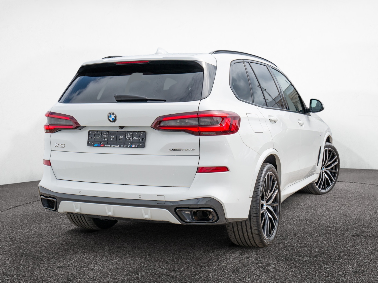 BMW X5 xDrive 30d M-Sport – Produktfoto 3