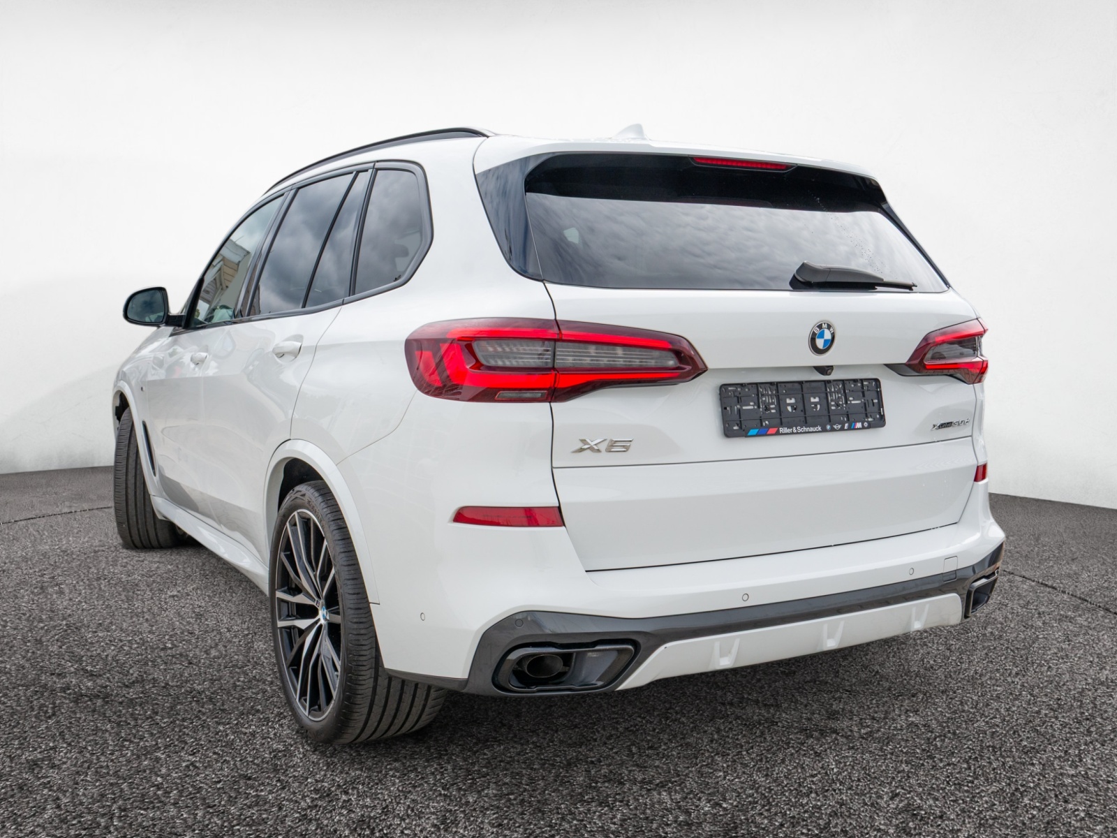 BMW X5 xDrive 30d M-Sport – Produktfoto 4