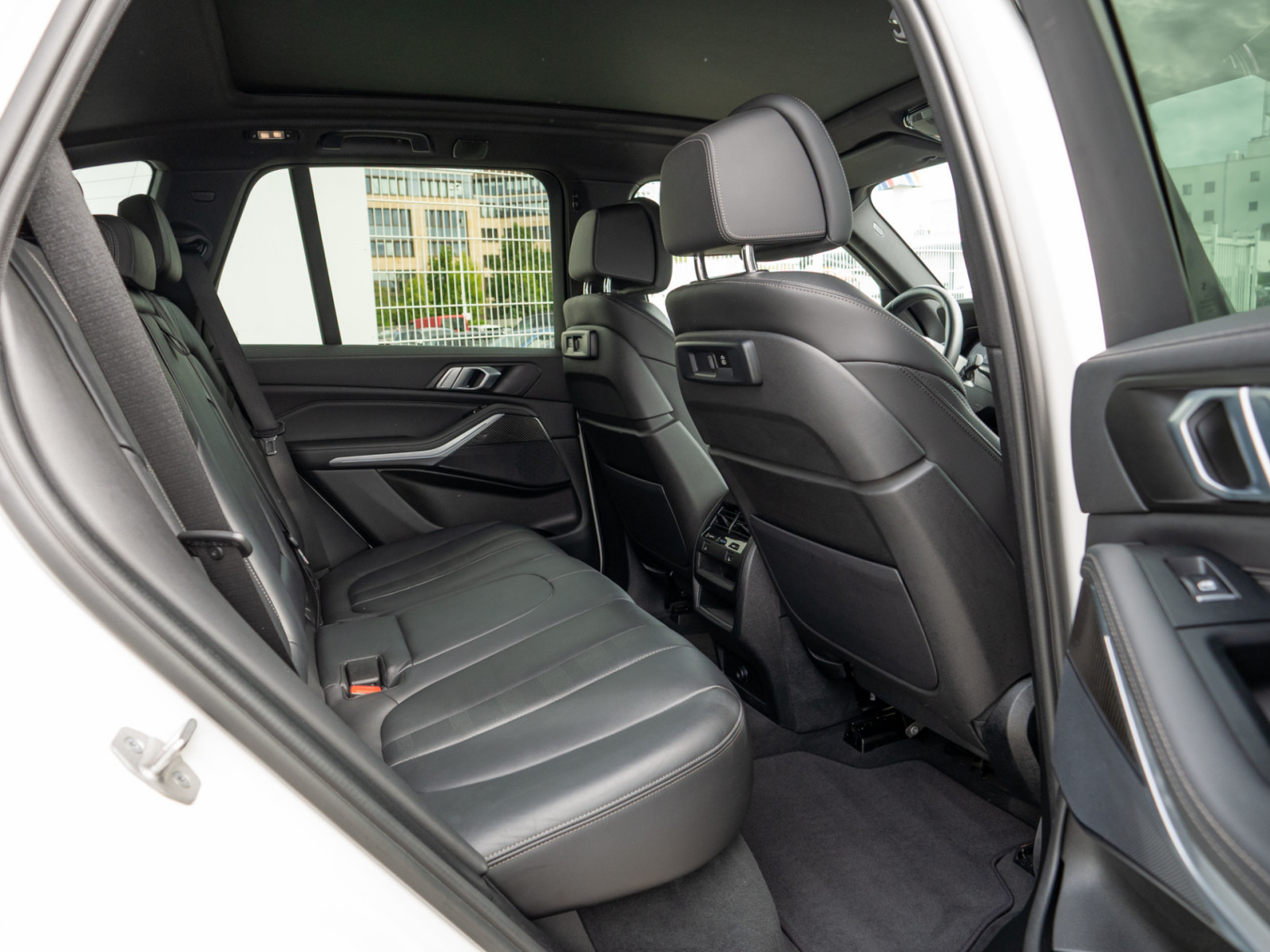 BMW X5 xDrive 30d M-Sport – Produktfoto 7