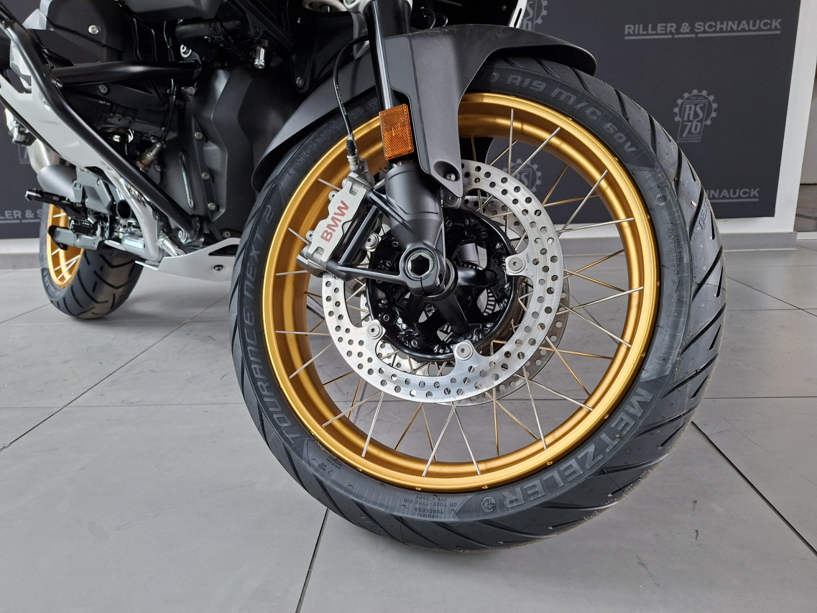 BMW R 1300 GS ADVENTURE – Produktfoto 2