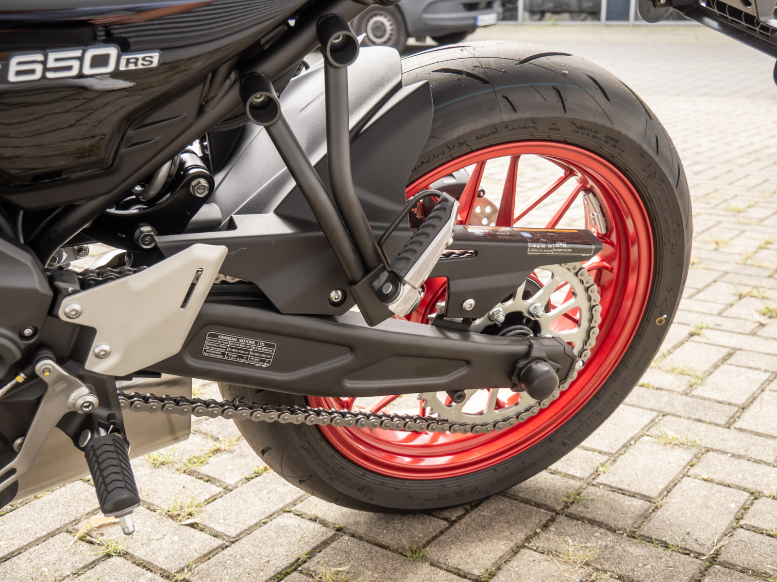 Kawasaki Z 650 RS – Produktfoto 12