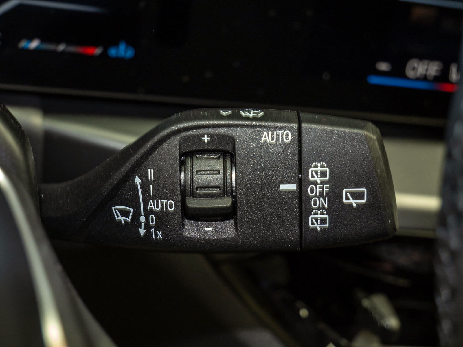 BMW 318i Touring – Produktfoto 16
