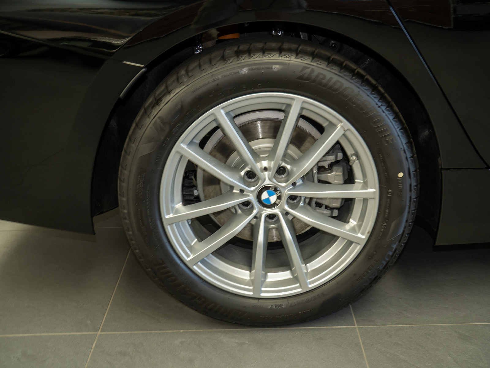 BMW 318i Touring – Produktfoto 6