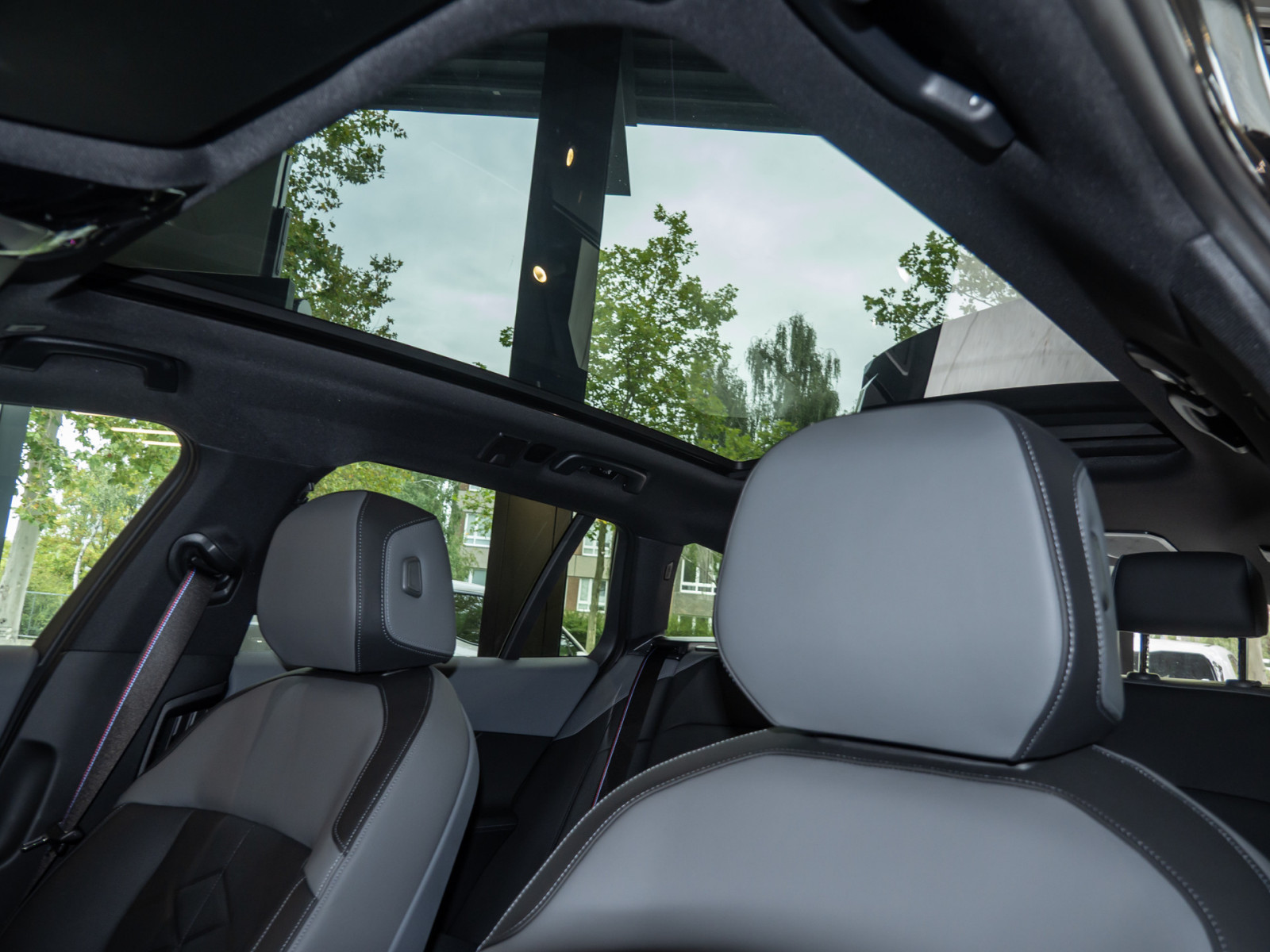 BMW 540d Touring xDrive M-Sport Pro – Produktfoto 18
