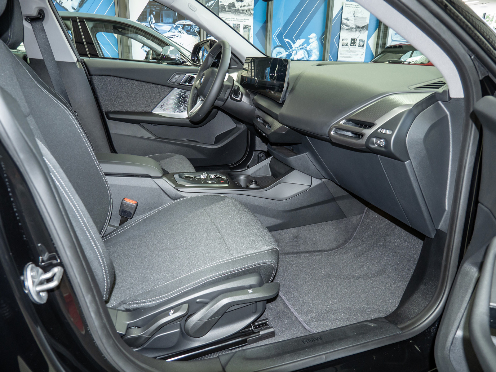 BMW 216 Gran Coupe – Produktfoto 6