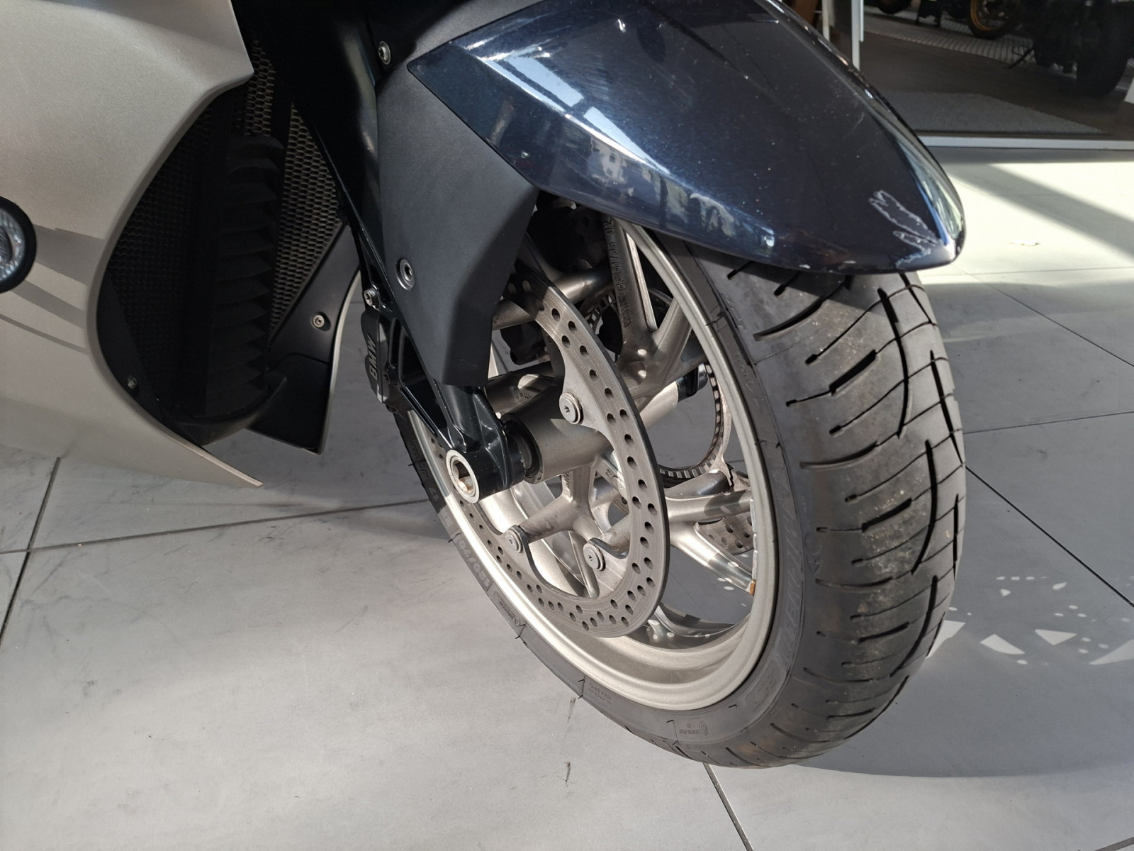 BMW K1600GTL – Produktfoto 2