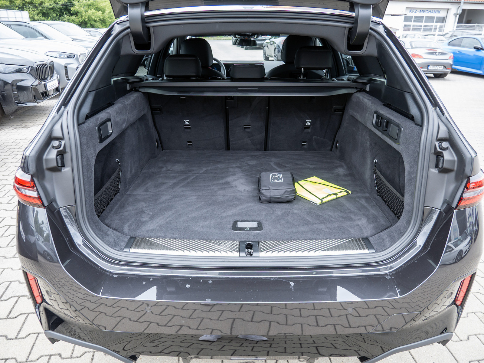 BMW 530e Touring M-Sport Pro – Produktfoto 21
