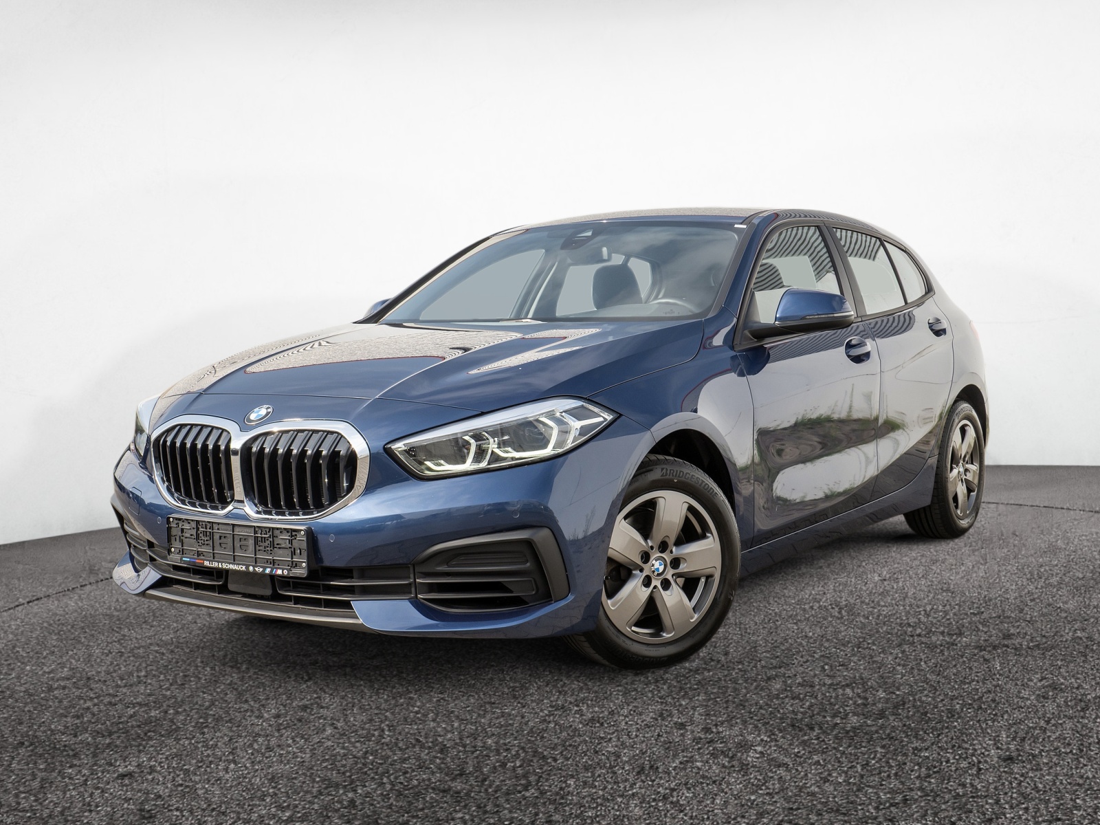 BMW 116i Advantage – Produktfoto 1