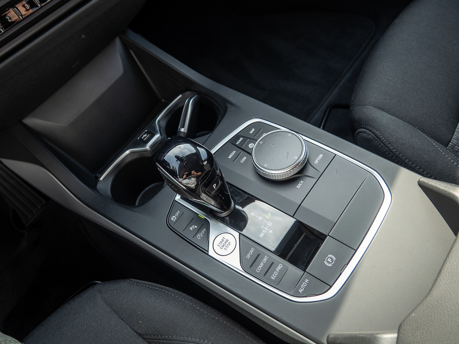 BMW 116i Advantage – Produktfoto 15