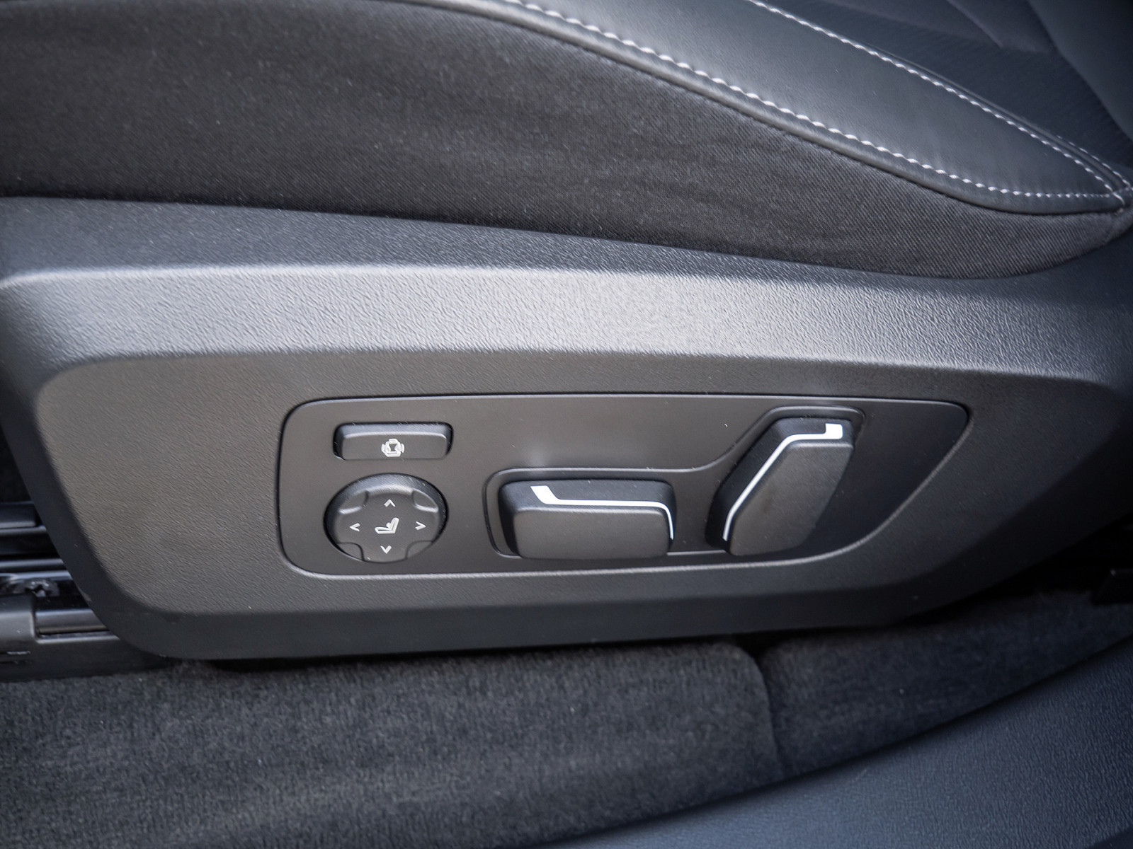 BMW X3 20d xDrive M-Sport Pro – Produktfoto 20