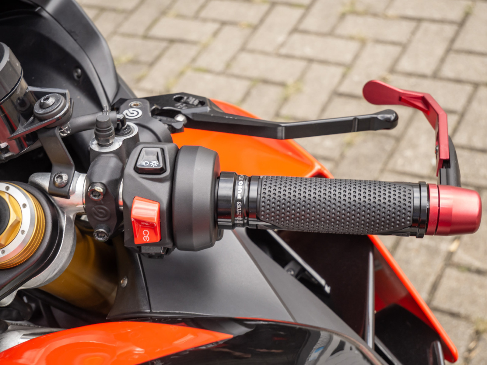 APRILIA RSV4 1100 Factory – Produktfoto 11