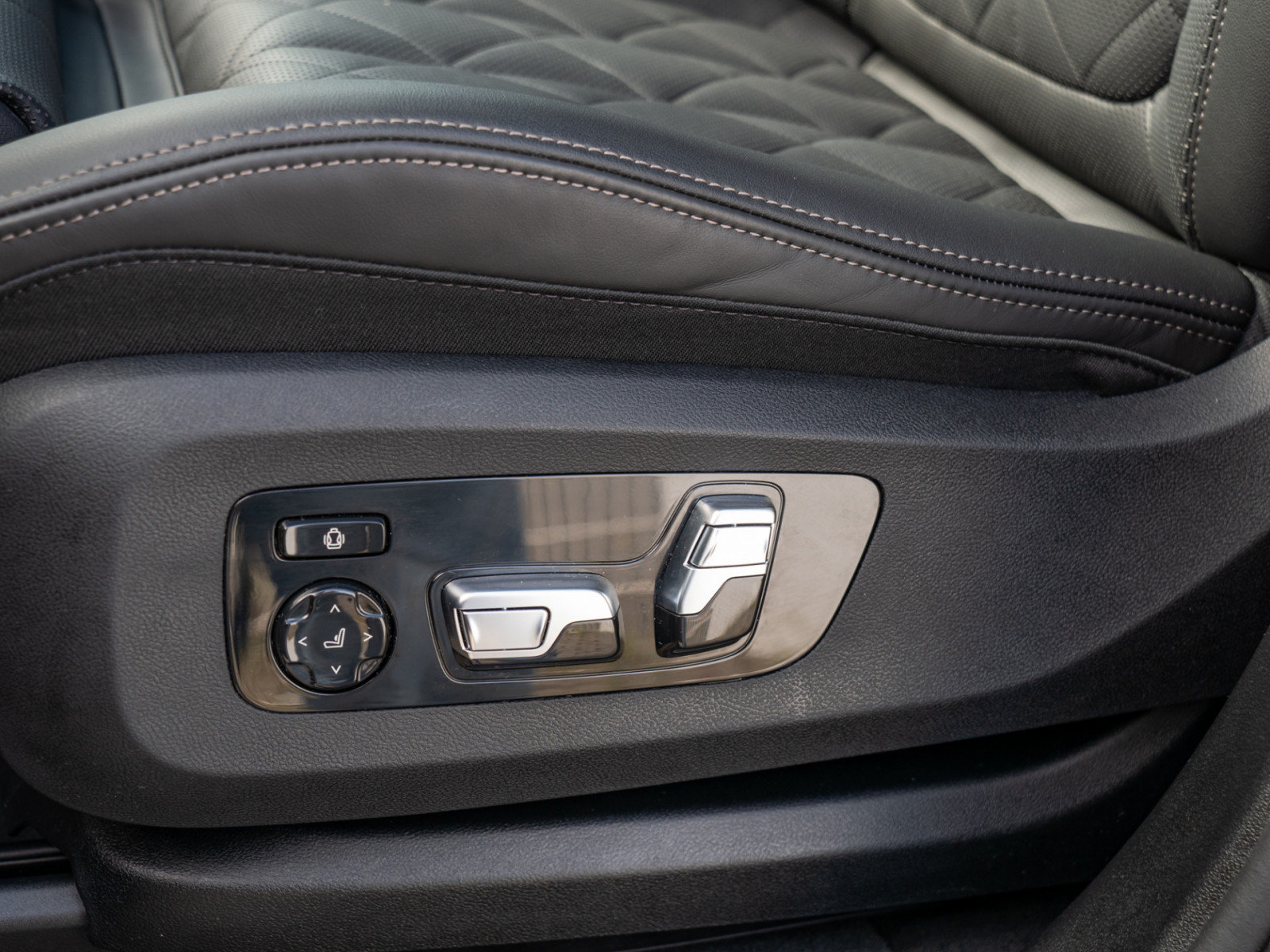 BMW X5 xDrive 30d M-Sport Pro – Produktfoto 20