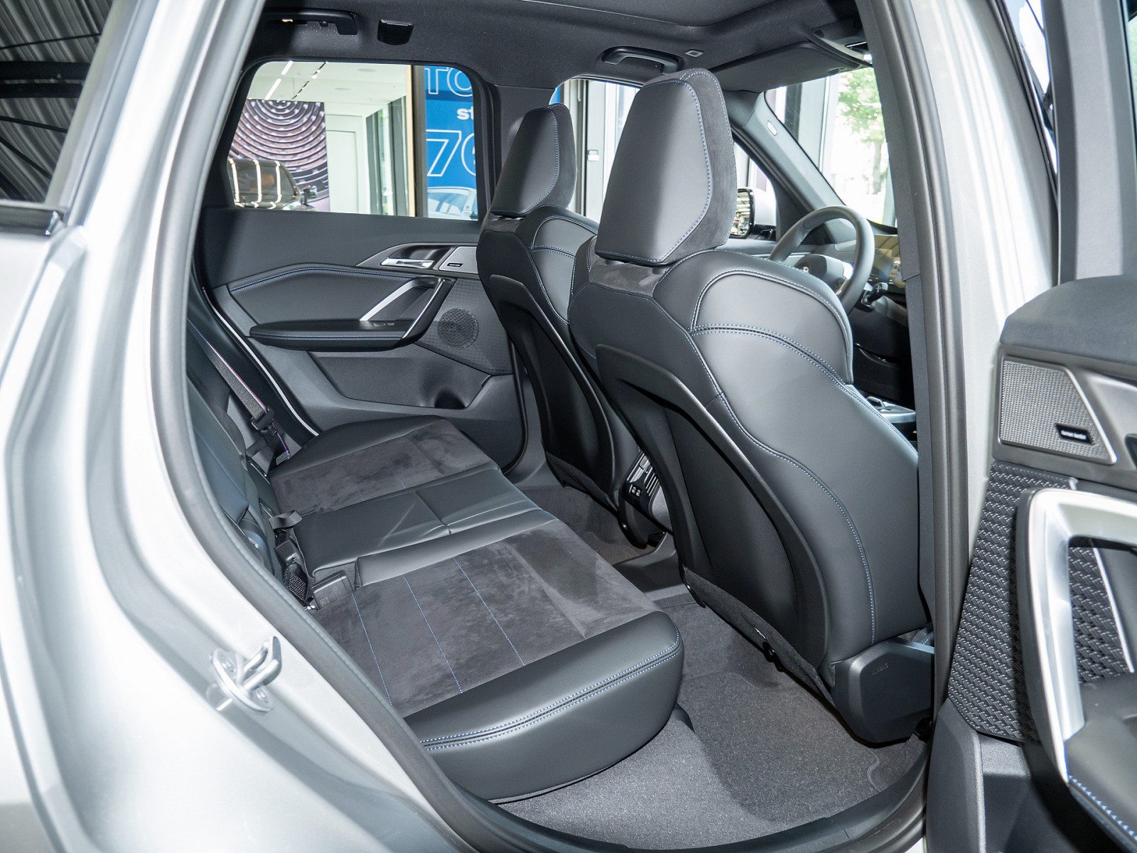 BMW X1 xDrive 23i M-Sport Pro – Produktfoto 7
