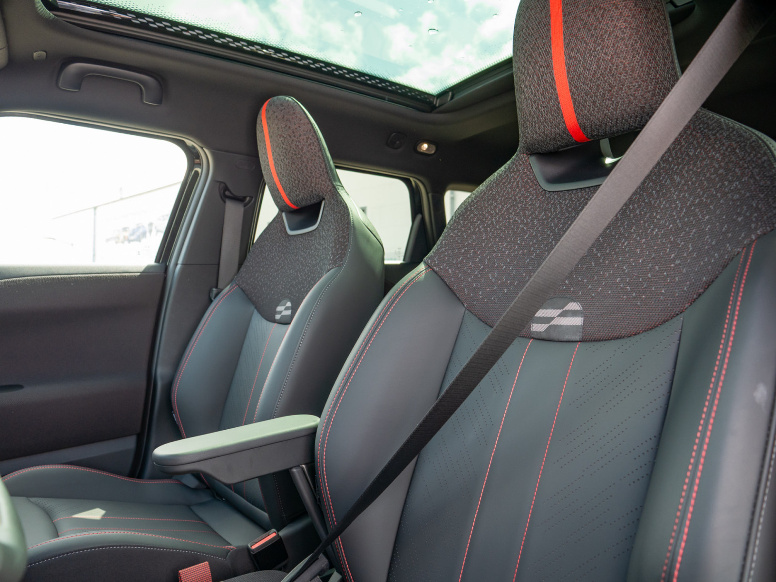 MINI Aceman John Cooper Works JCW Trim – Produktfoto 18