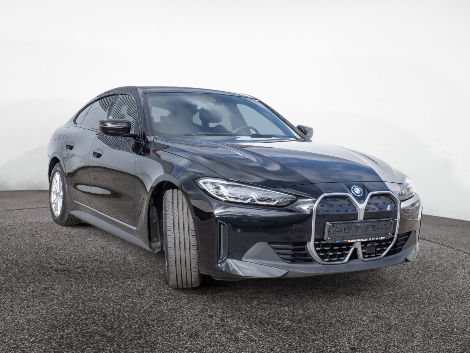 BMW i4 35 eDrive – Produktfoto 2