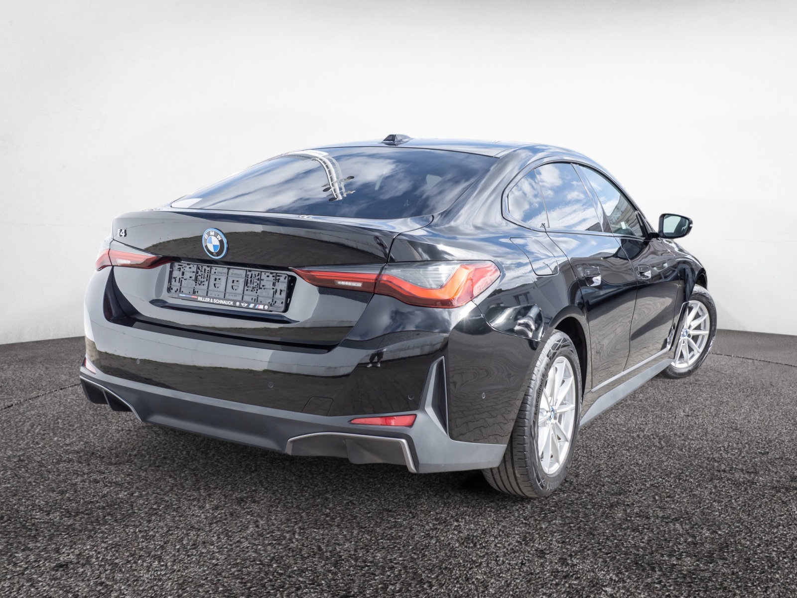 BMW i4 35 eDrive – Produktfoto 3