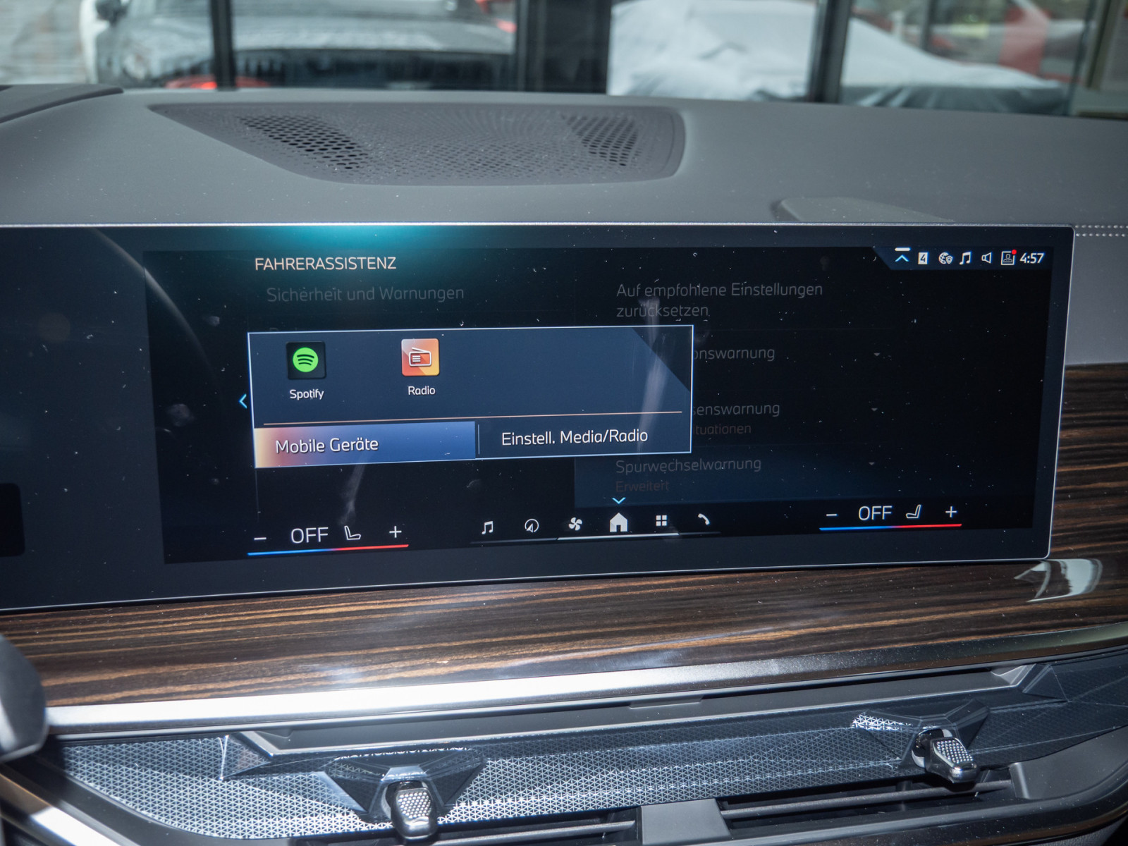 BMW X5 xDrive 30d M-Sport – Produktfoto 13