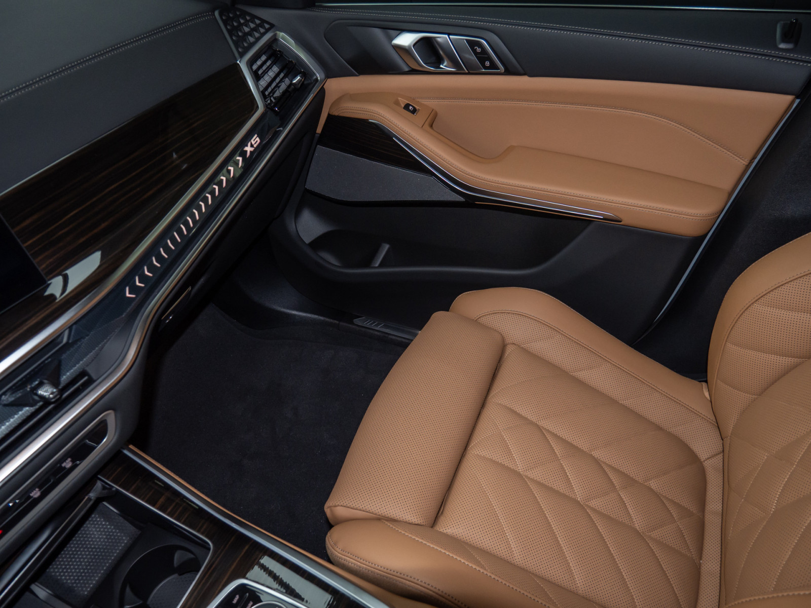 BMW X5 xDrive 30d M-Sport – Produktfoto 15