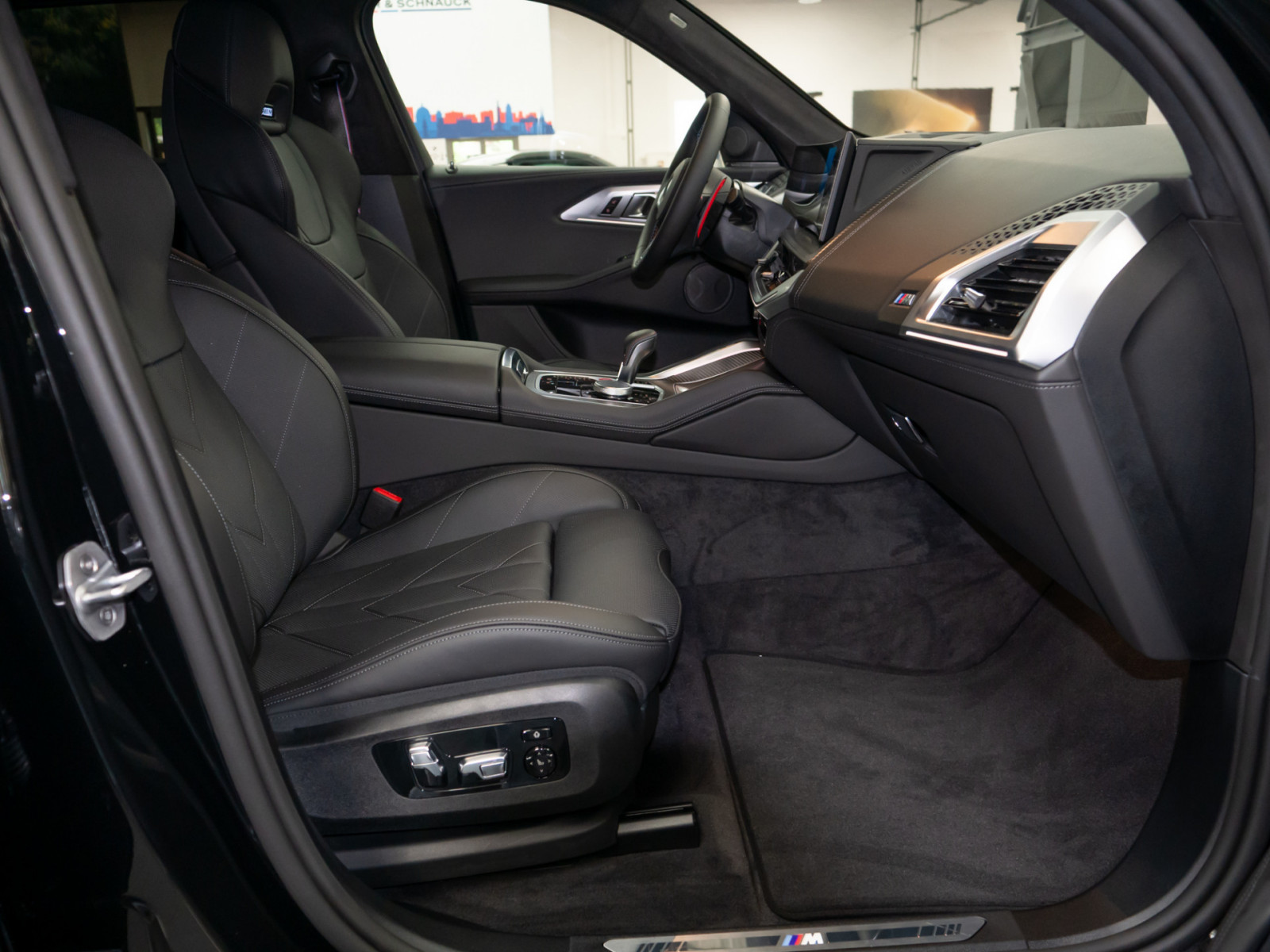 BMW XM 50e – Produktfoto 6