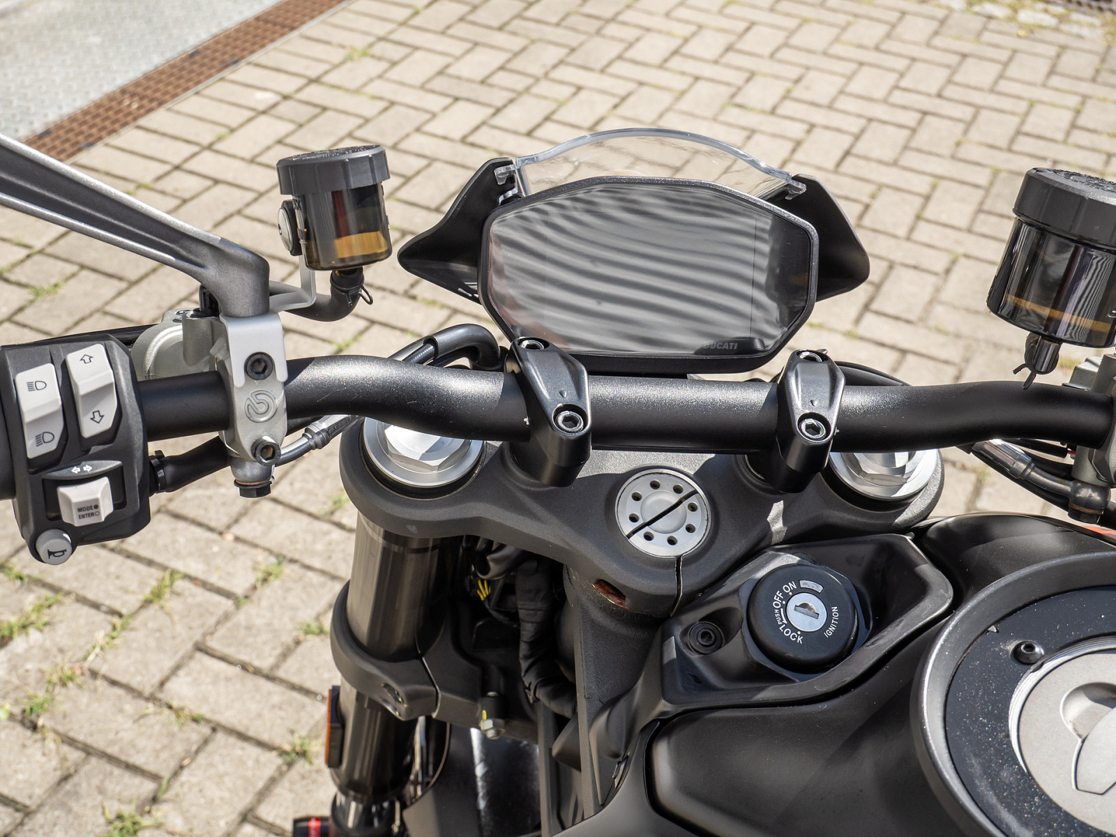 Ducati Monster Dark black, SC-Project, Desmo – Produktfoto 8