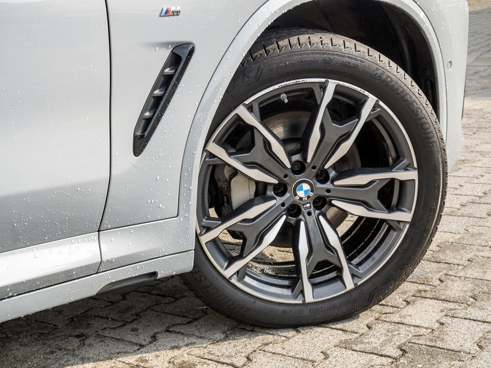 BMW X3 xDrive 30d M-Sport – Produktfoto 5