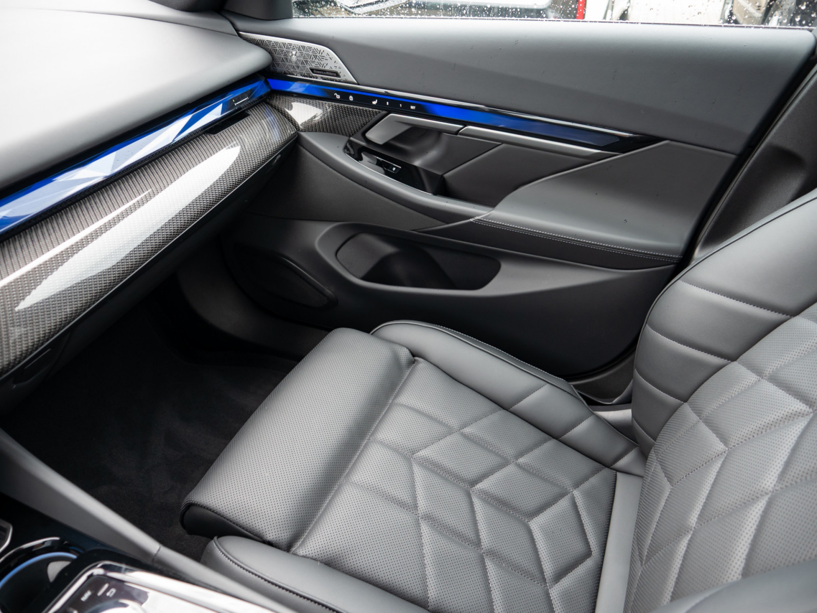 BMW 540d xDrive M-Sport – Produktfoto 14