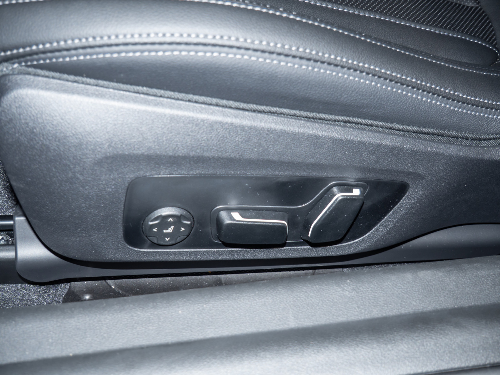 BMW M240i Coupe xDrive – Produktfoto 17