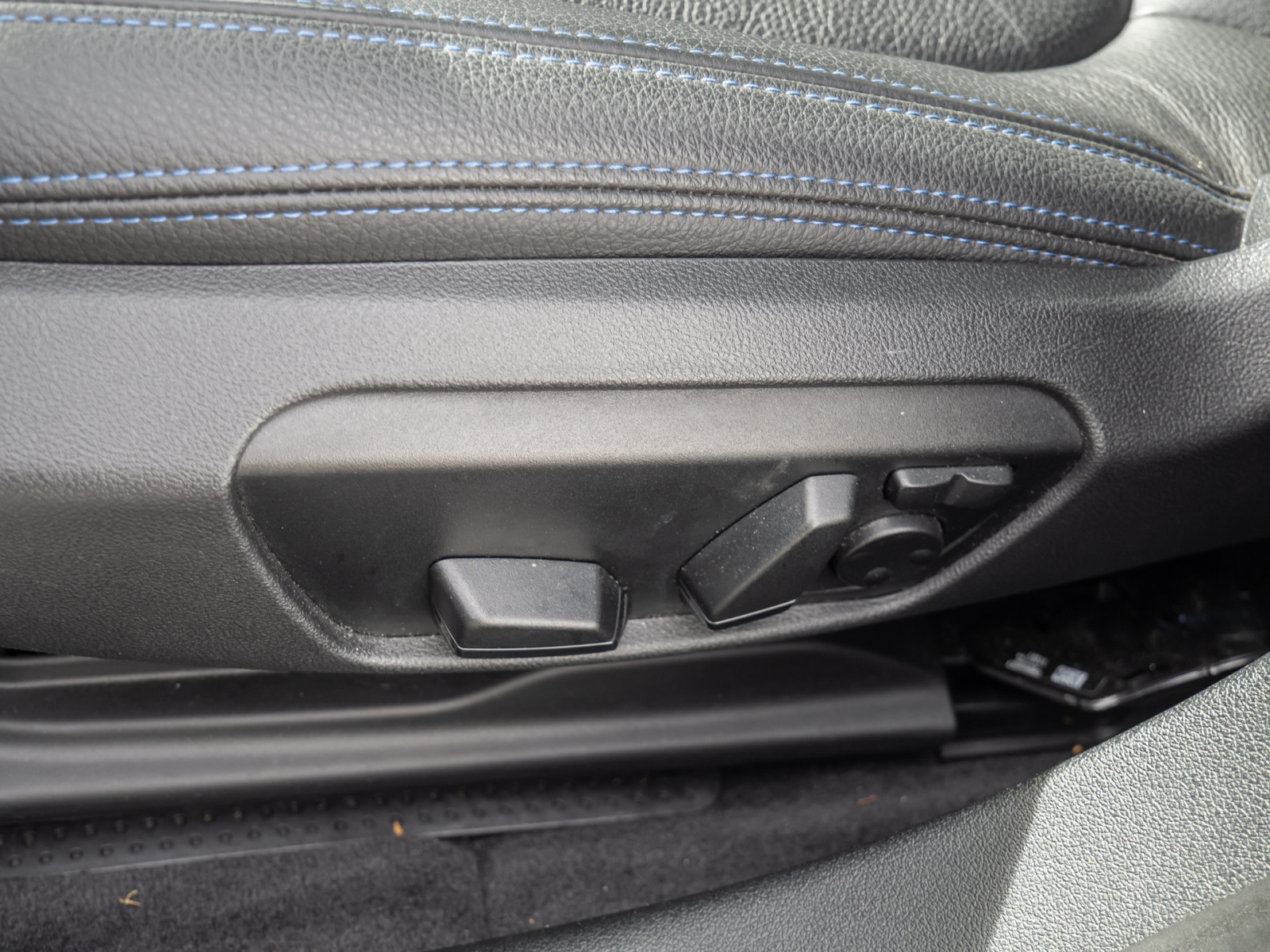BMW 128 ti – Produktfoto 22