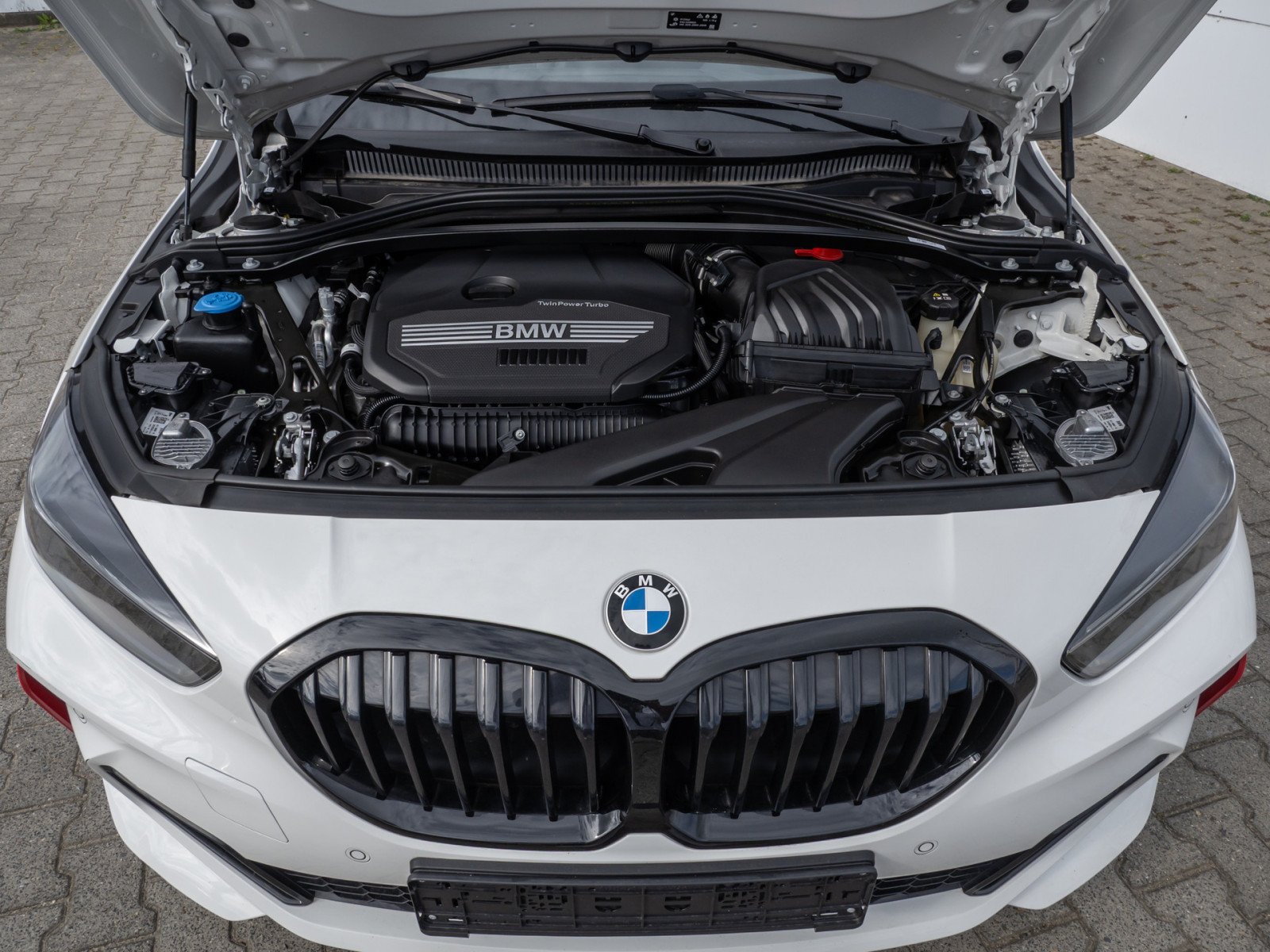 BMW 128 ti – Produktfoto 26
