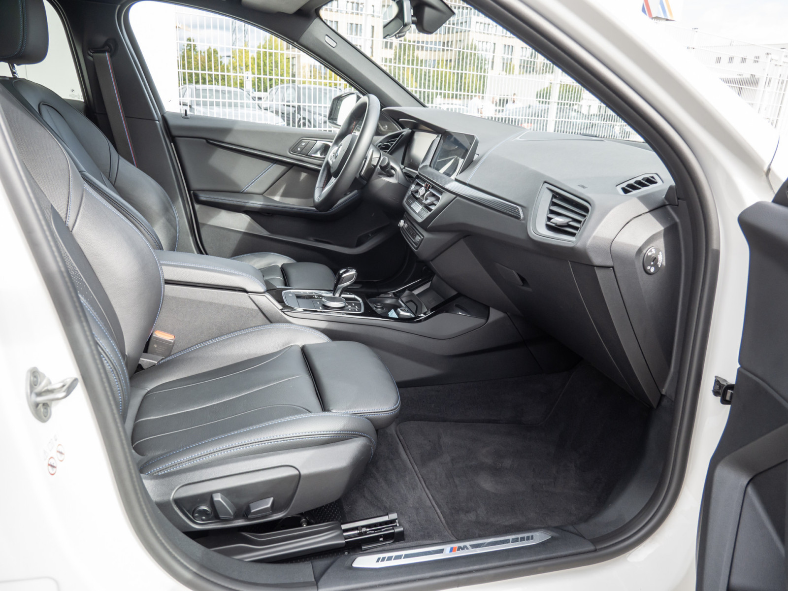 BMW 128 ti – Produktfoto 6