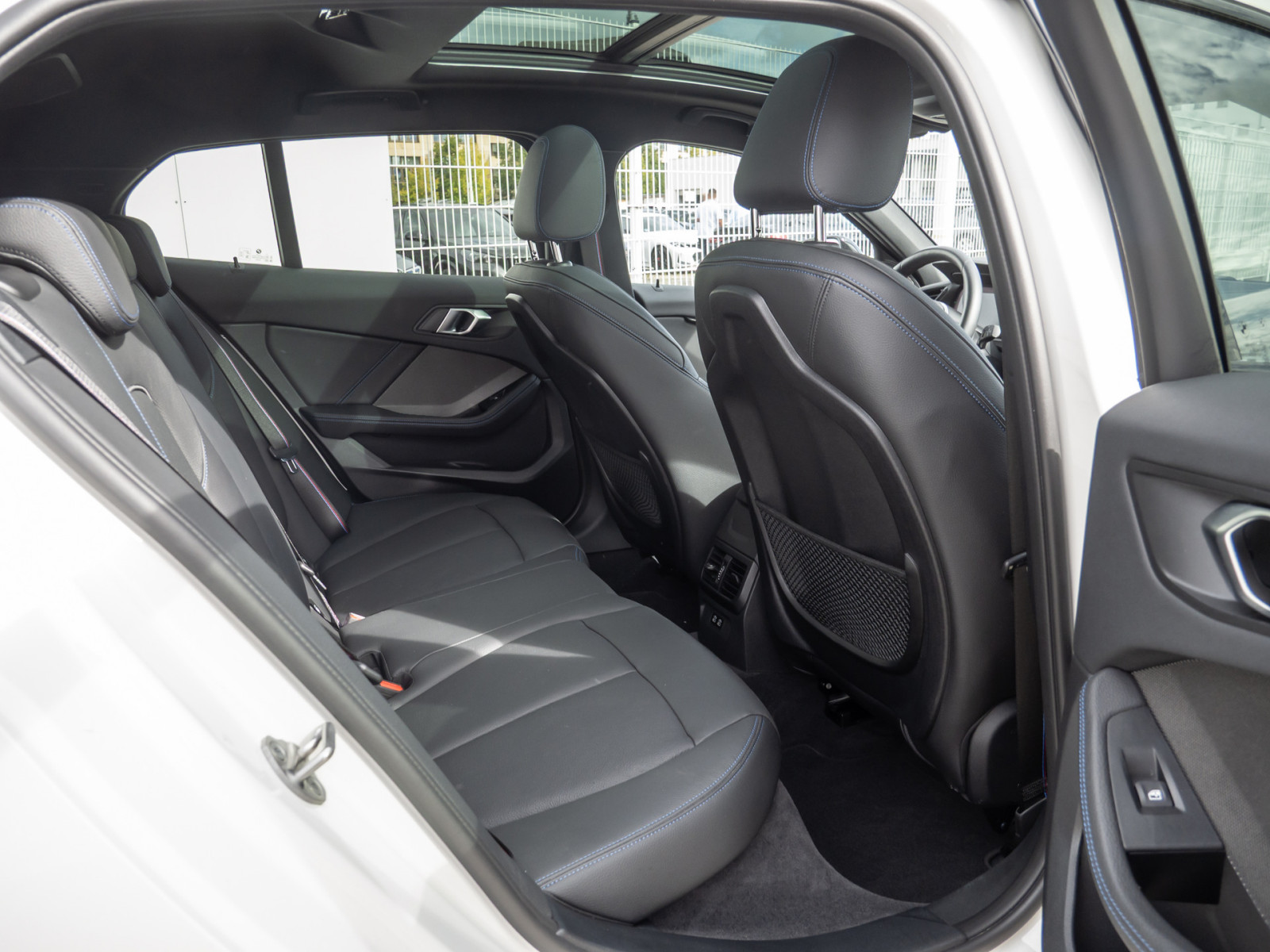 BMW 128 ti – Produktfoto 7