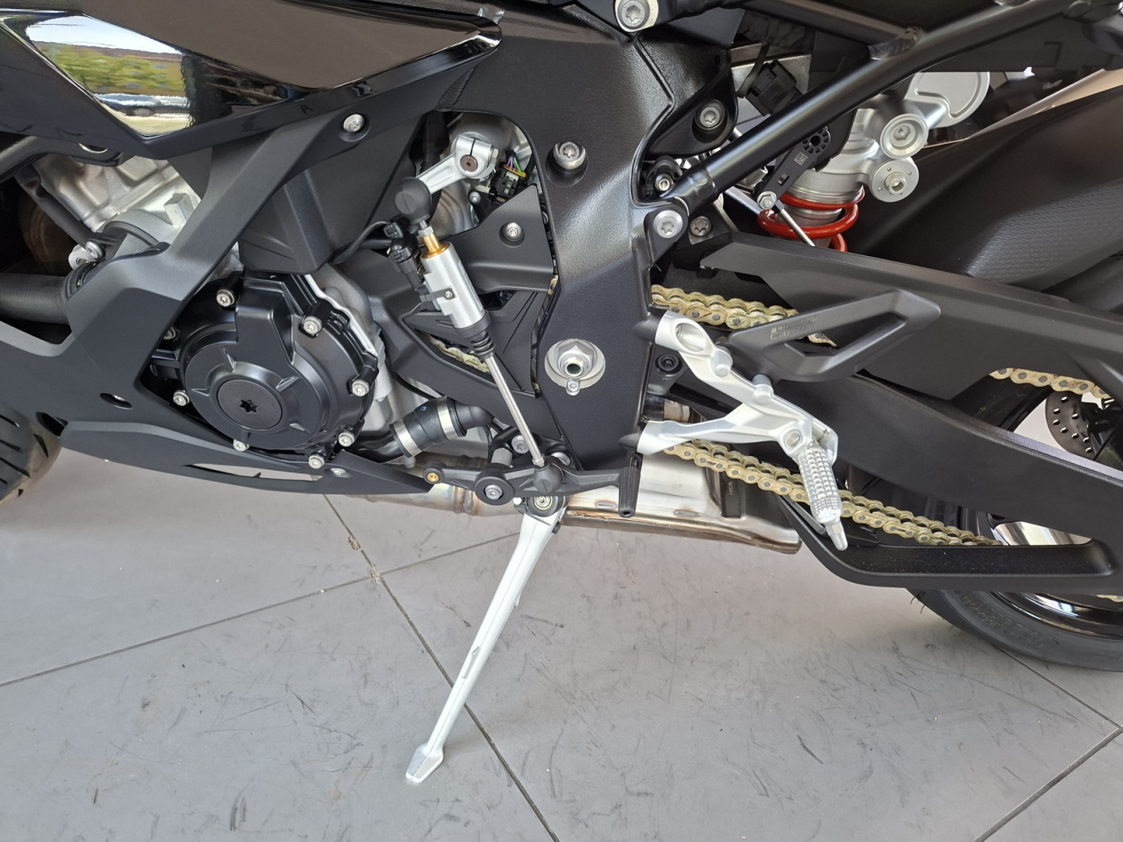 BMW S 1000 RR – Produktfoto 7