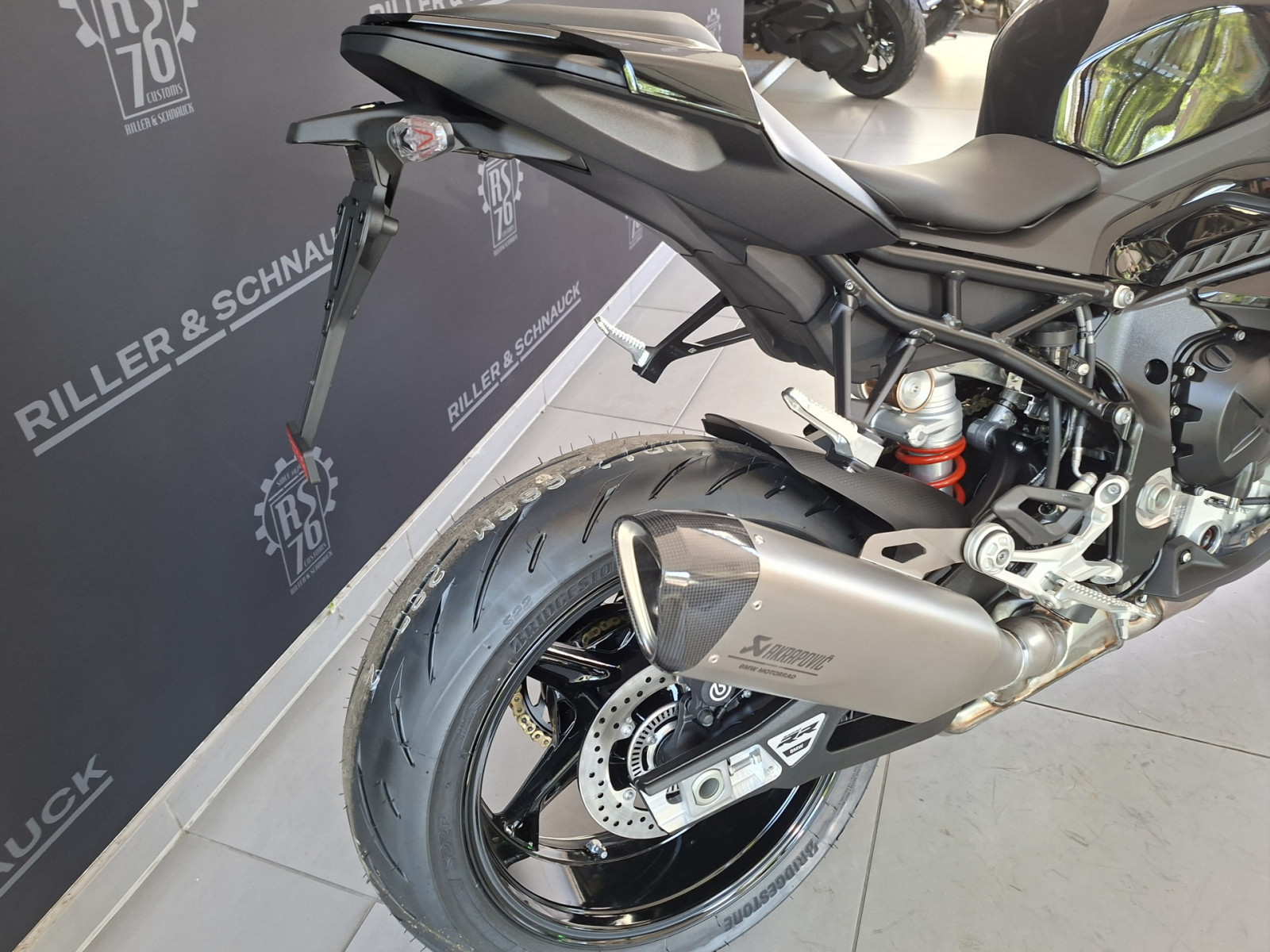 BMW S 1000 RR – Produktfoto 4