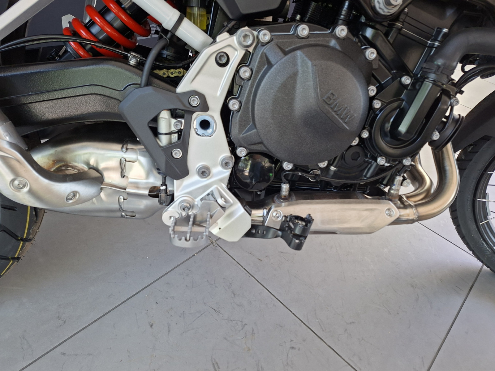 BMW F 900 GS – Produktfoto 3