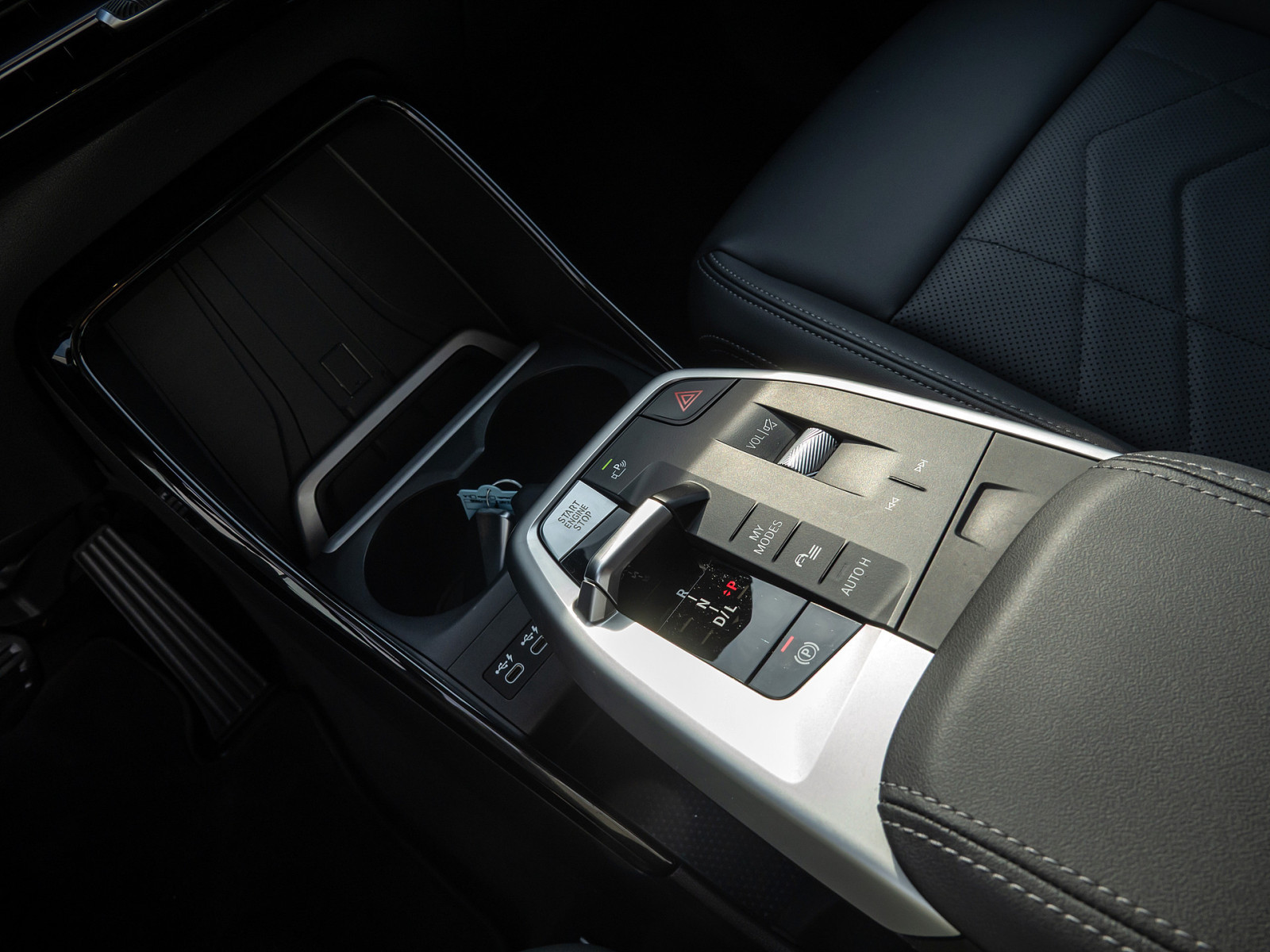 BMW 220i Active Tourer Luxury Line – Produktfoto 14