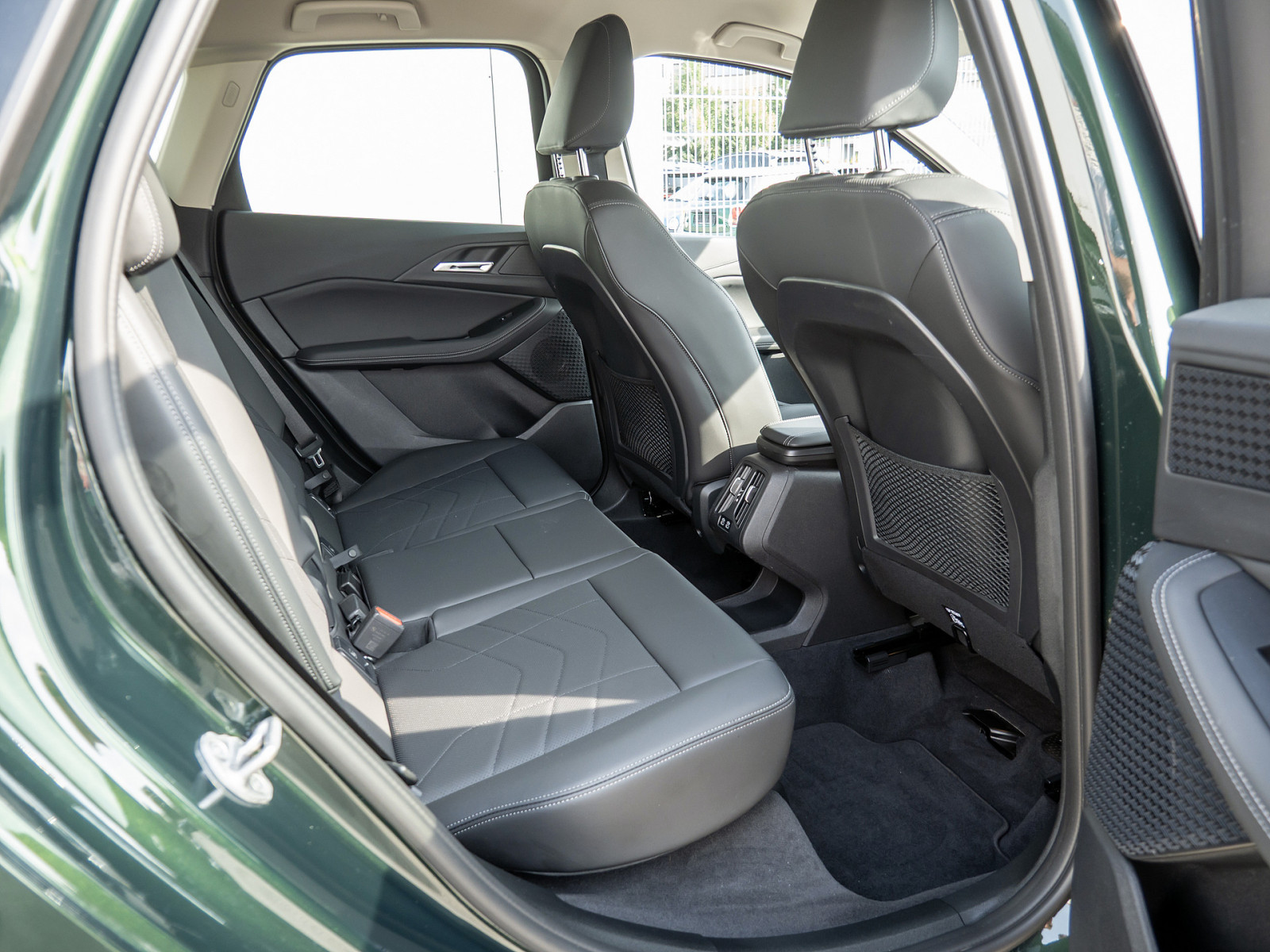 BMW 220i Active Tourer Luxury Line – Produktfoto 7
