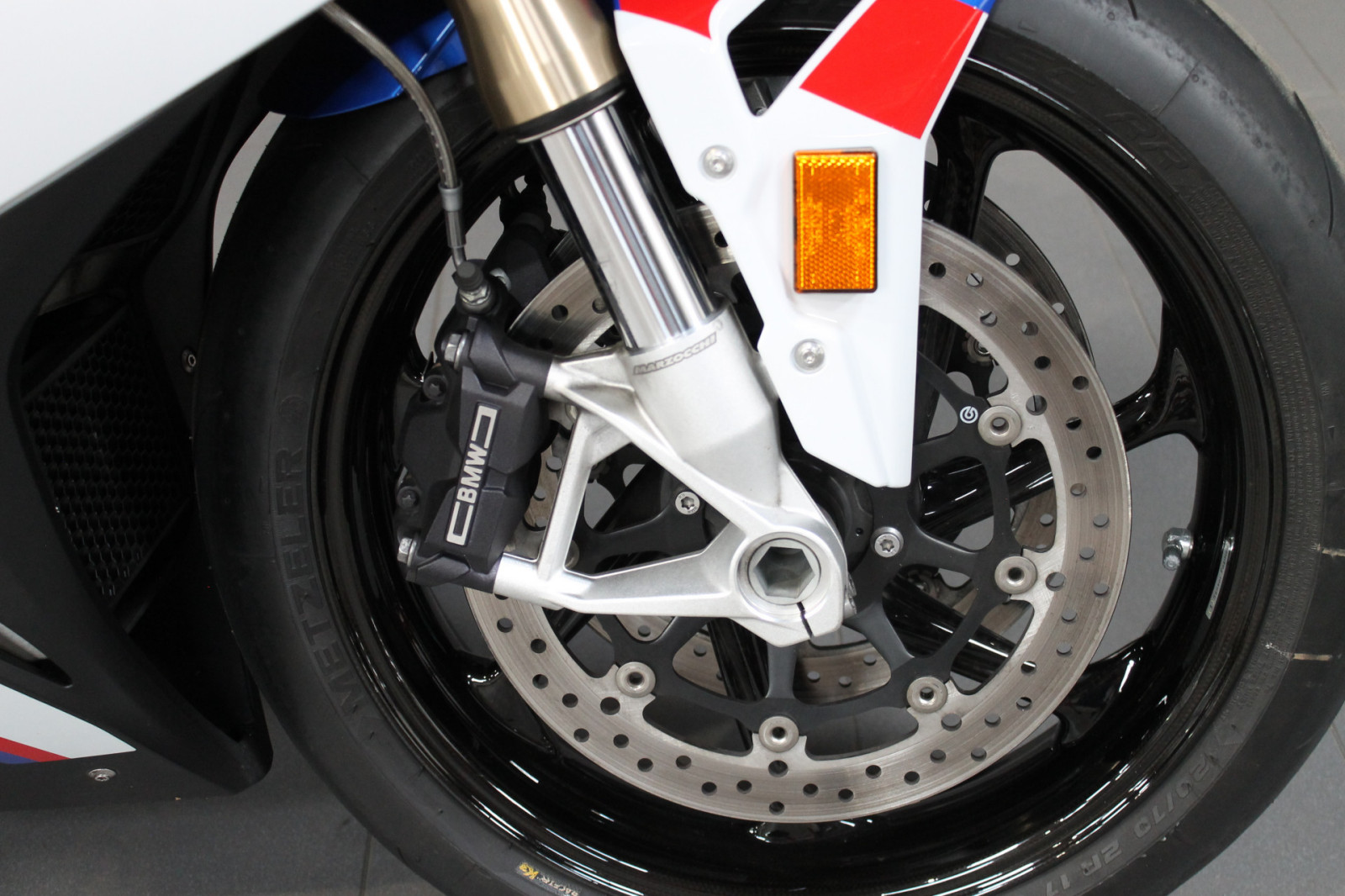 BMW S 1000 RR – Produktfoto 6