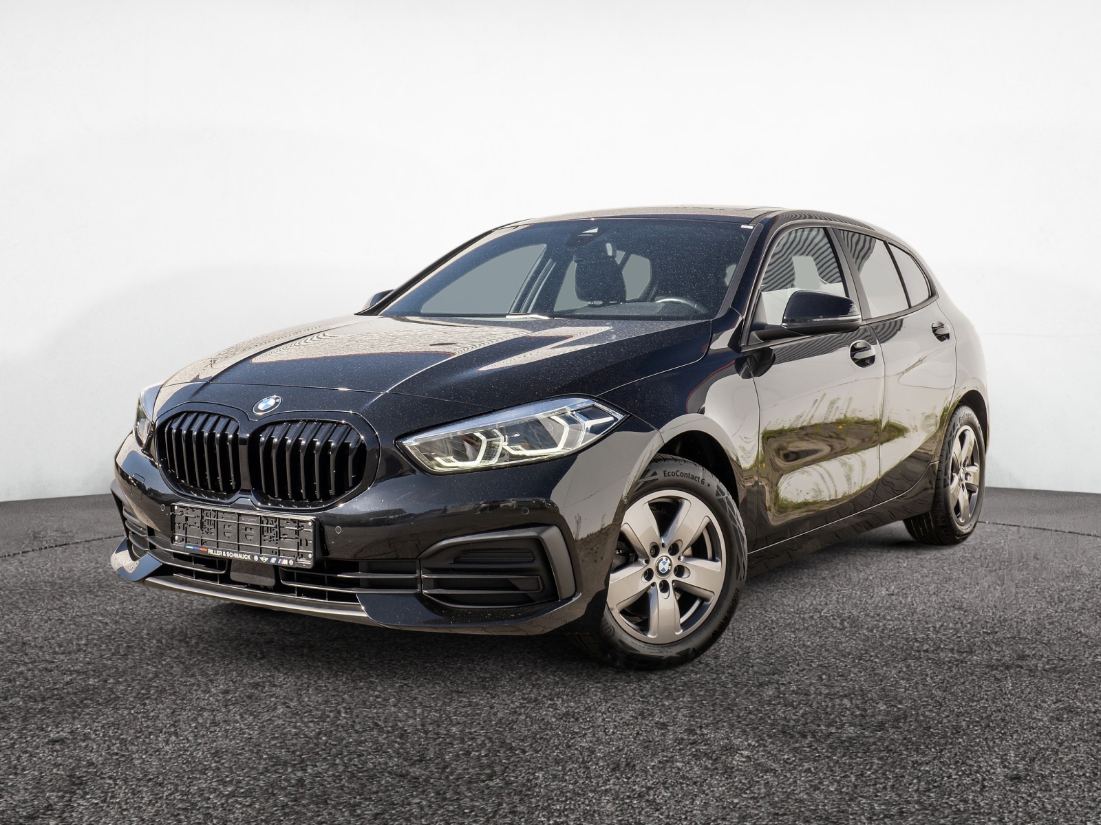 BMW 118i Advantage – Produktfoto 1
