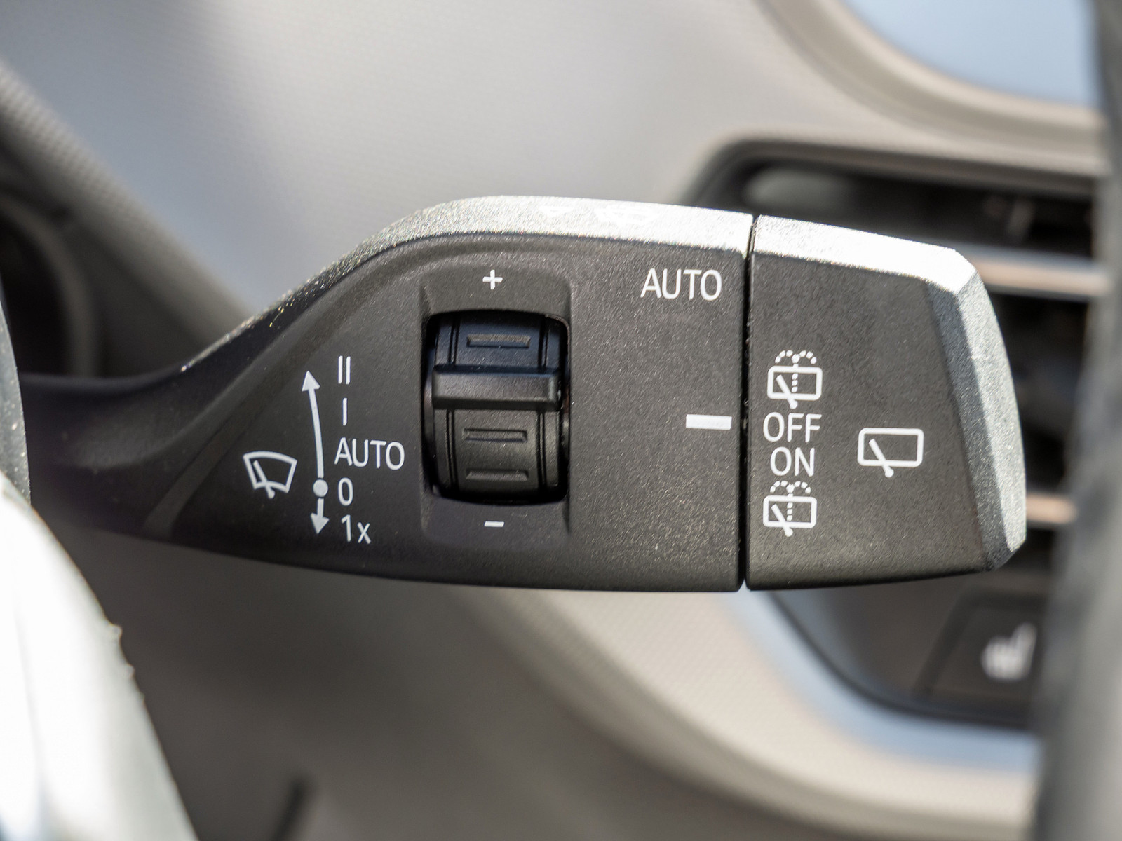 BMW 118i Advantage – Produktfoto 18