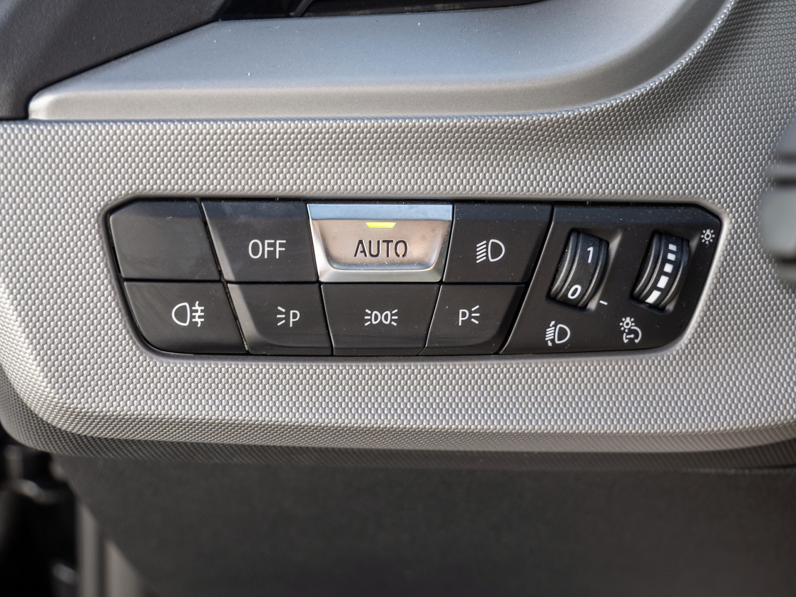 BMW 118i Advantage – Produktfoto 19