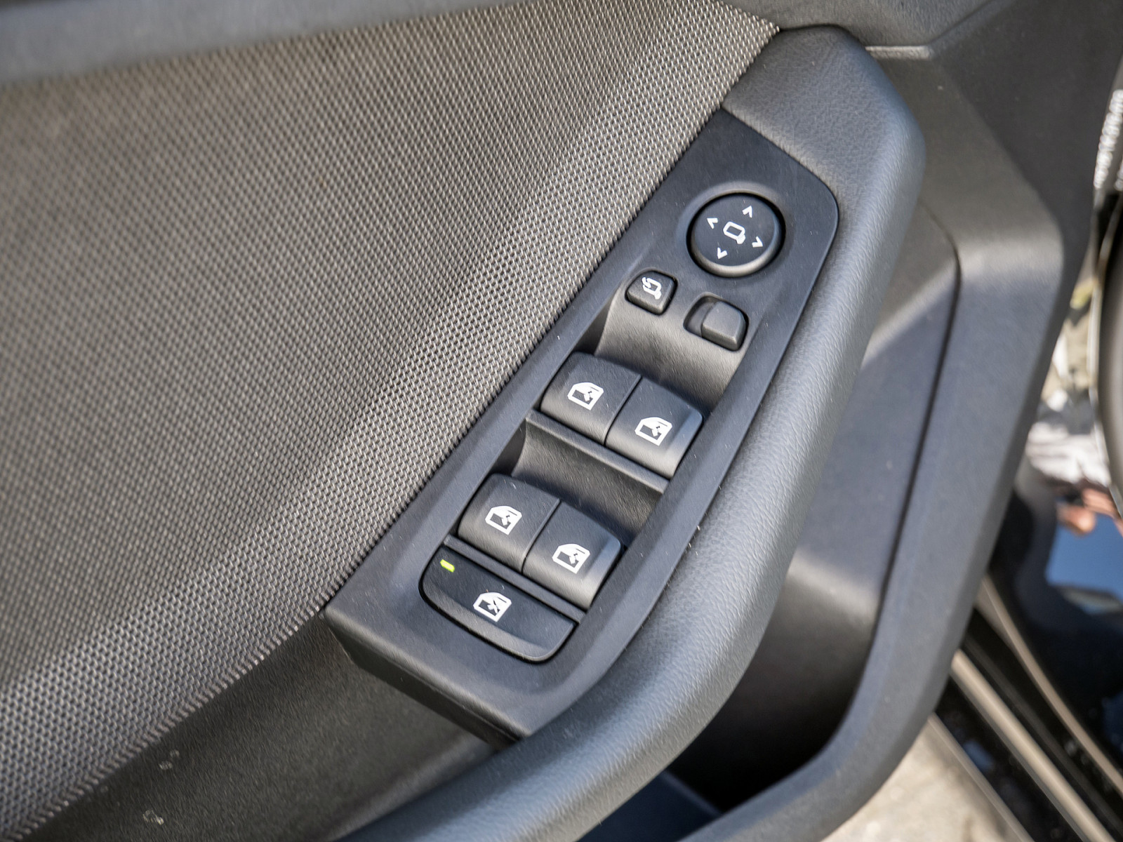 BMW 118i Advantage – Produktfoto 20